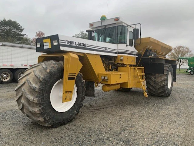 AG CHEM 1903 TERRA-GATOR A.jpg