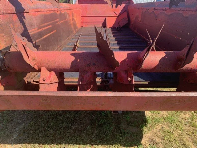 NEW HOLLAND 195 MANURE D.jpg
