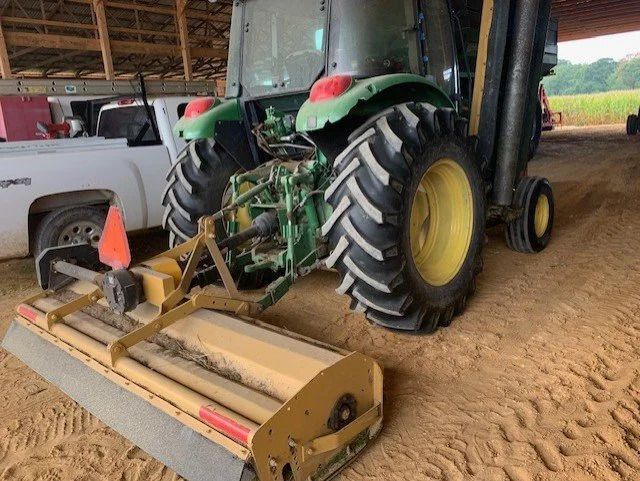 2011 JOHNDEERE5085M d.jpg