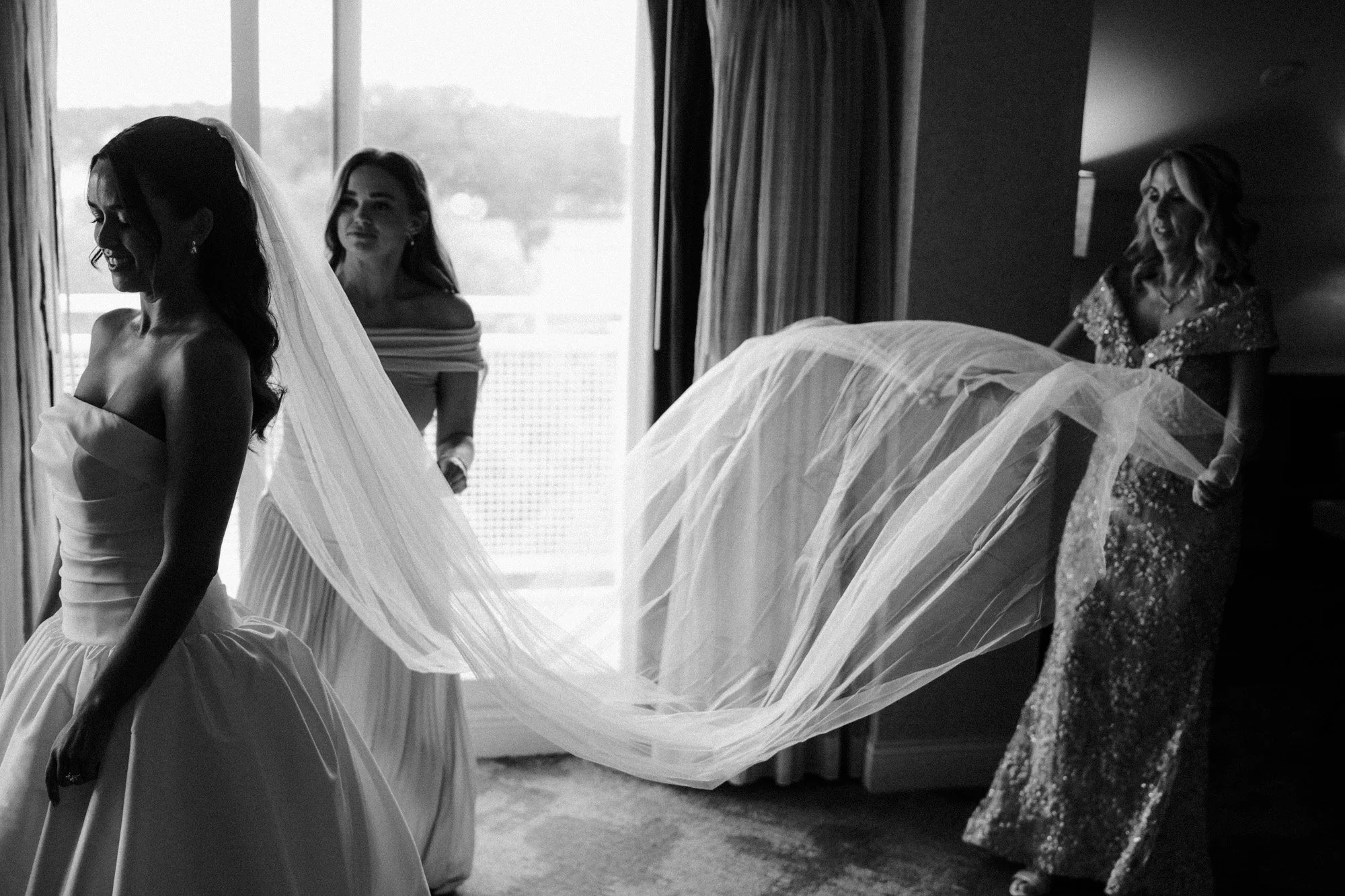 Chesapeake Hyatt Wedding Photos (9 of 132).jpg