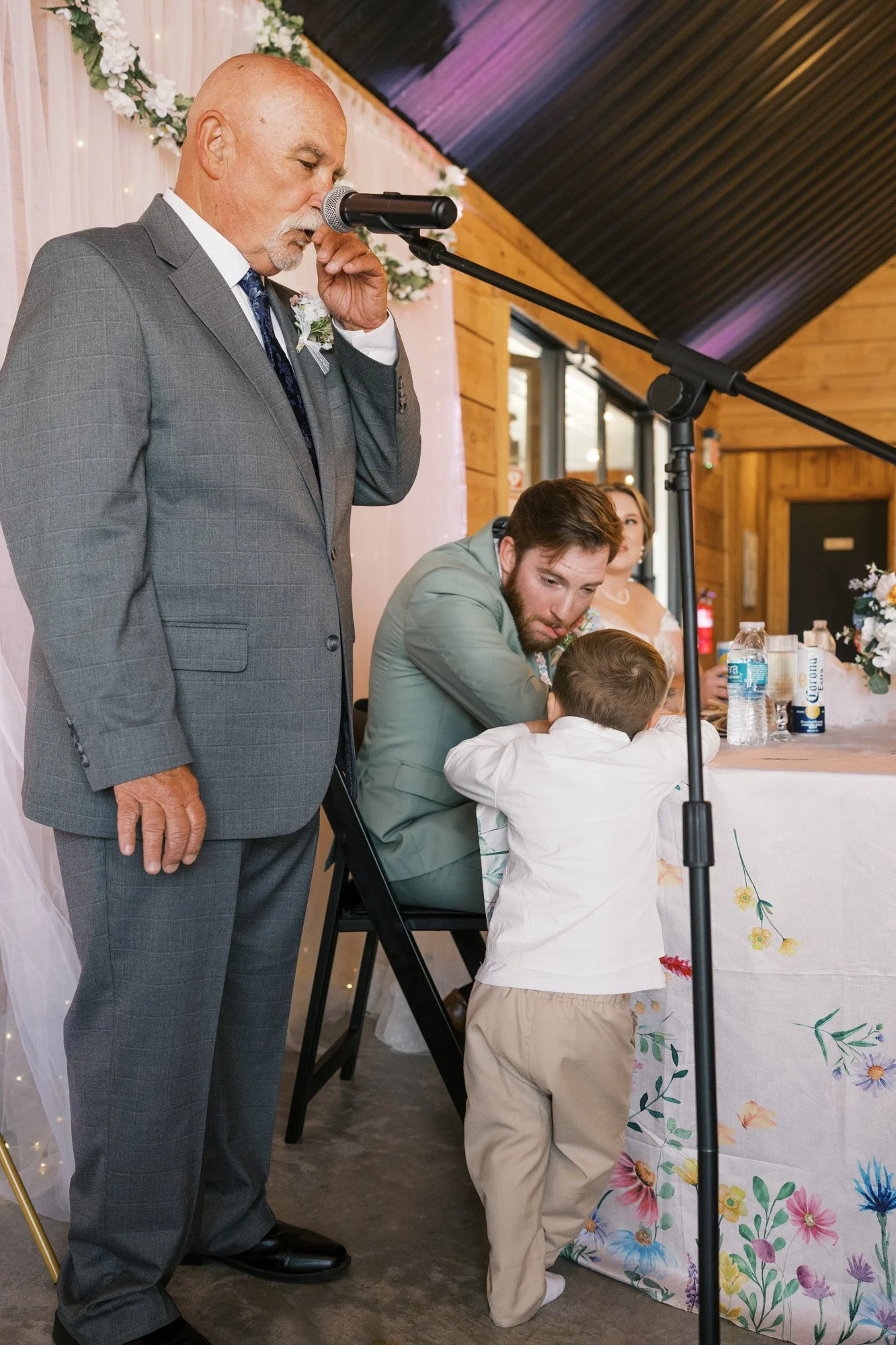HoneyBeeWeddingPhotographer (44 of 99).jpg
