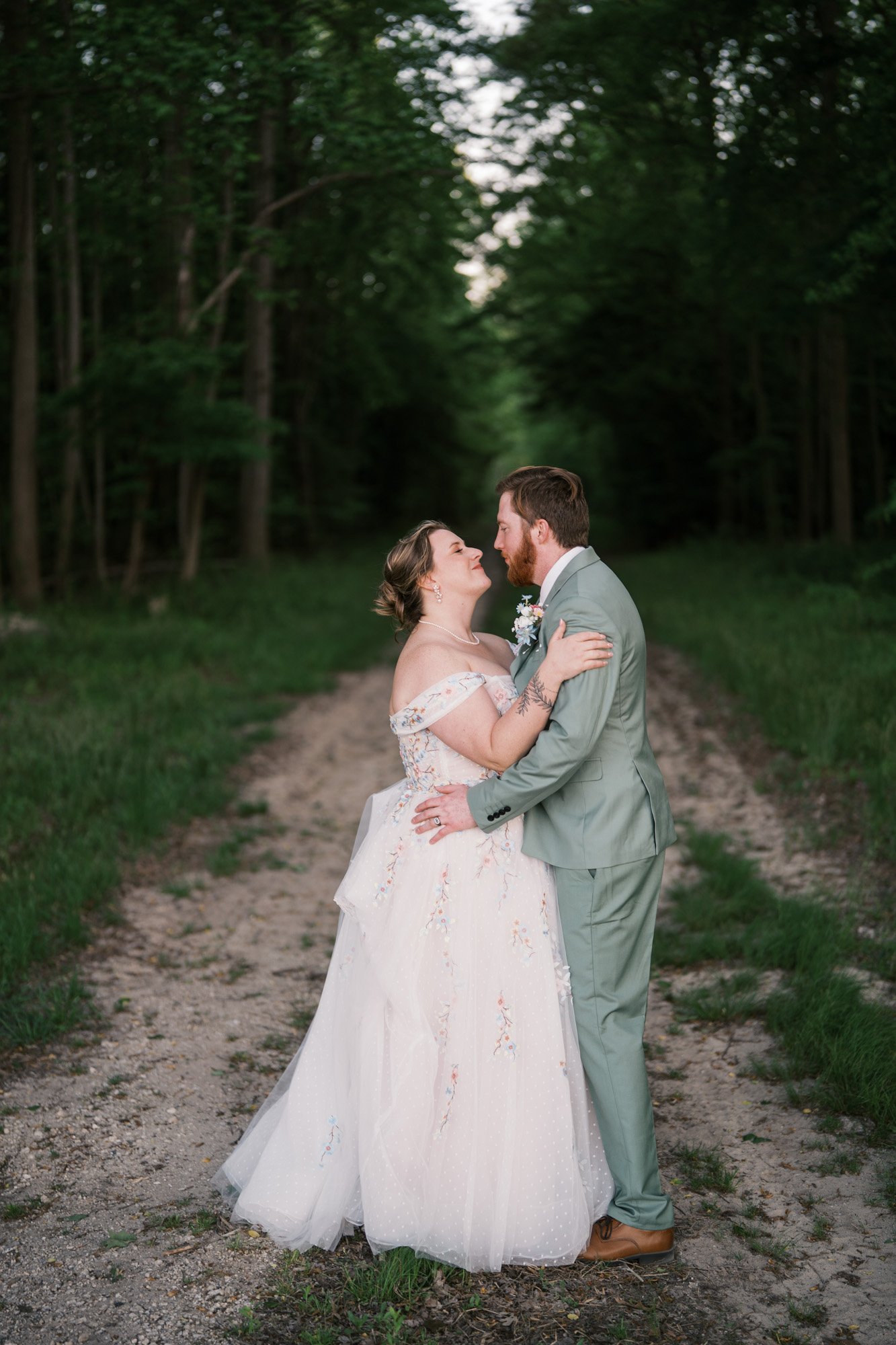 HoneyBeeWeddingPhotographer (61 of 99).jpg