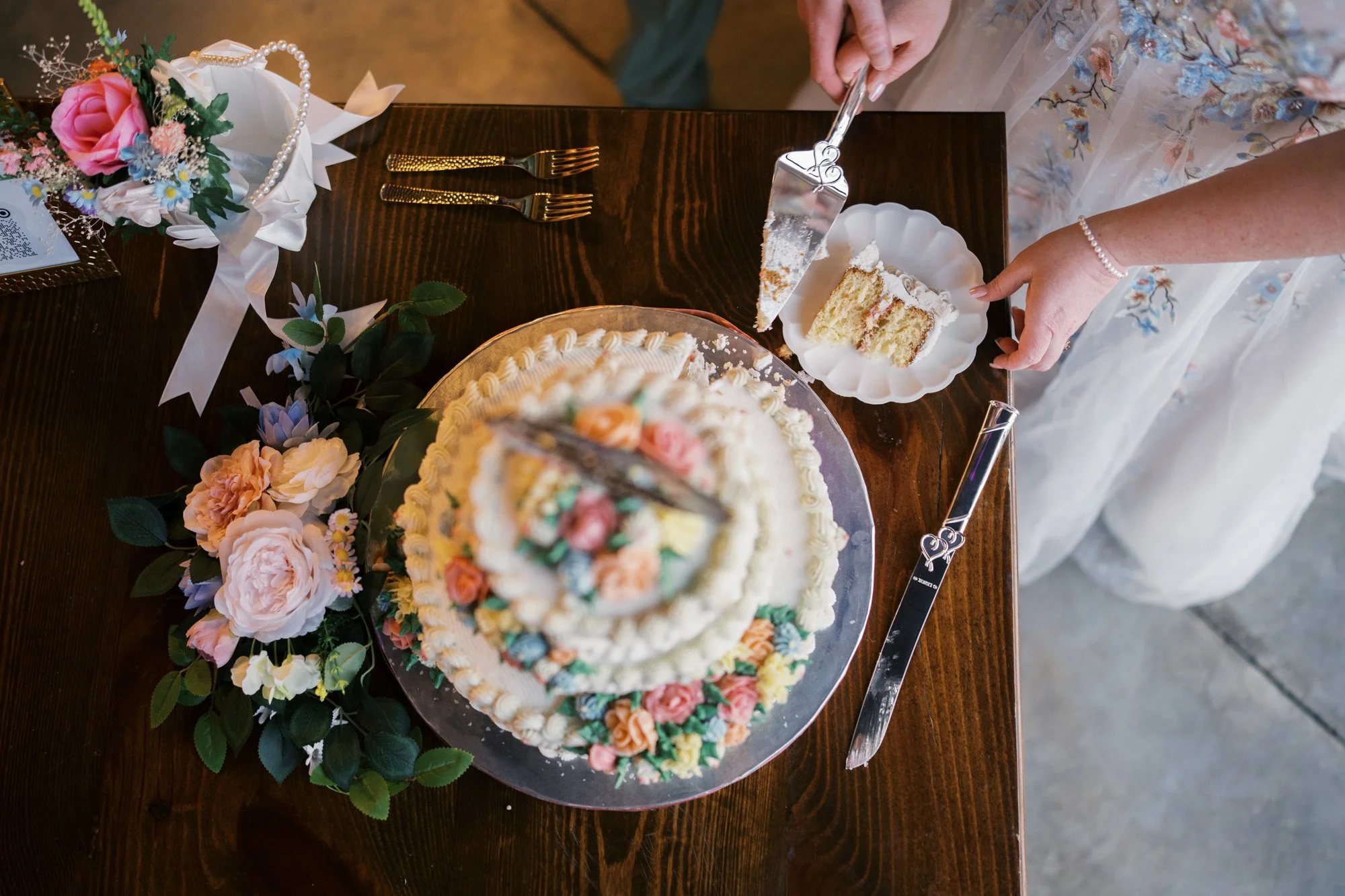 HoneyBeeWeddingPhotographer (73 of 99).jpg