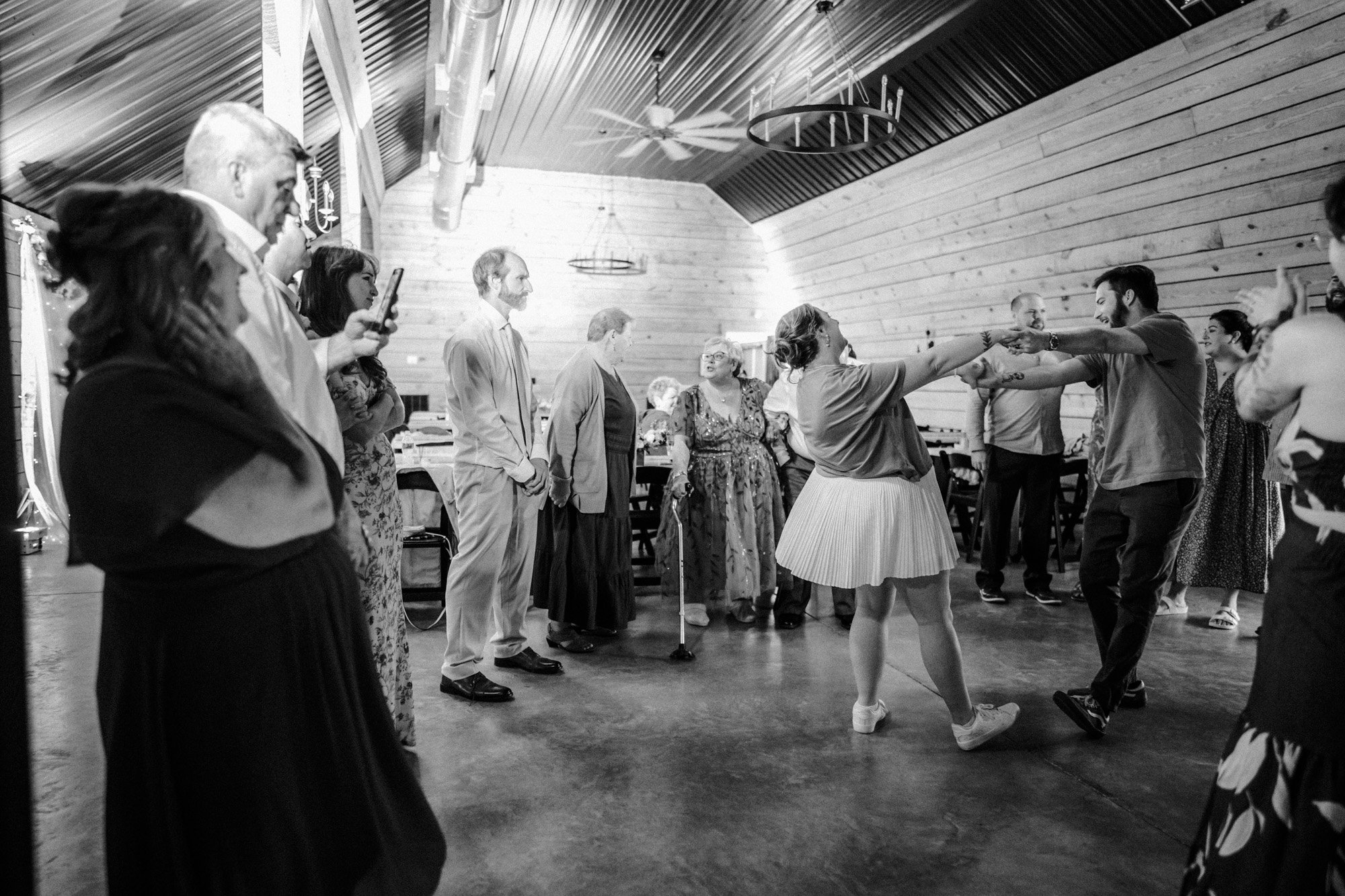 HoneyBeeWeddingPhotographer (97 of 99).jpg