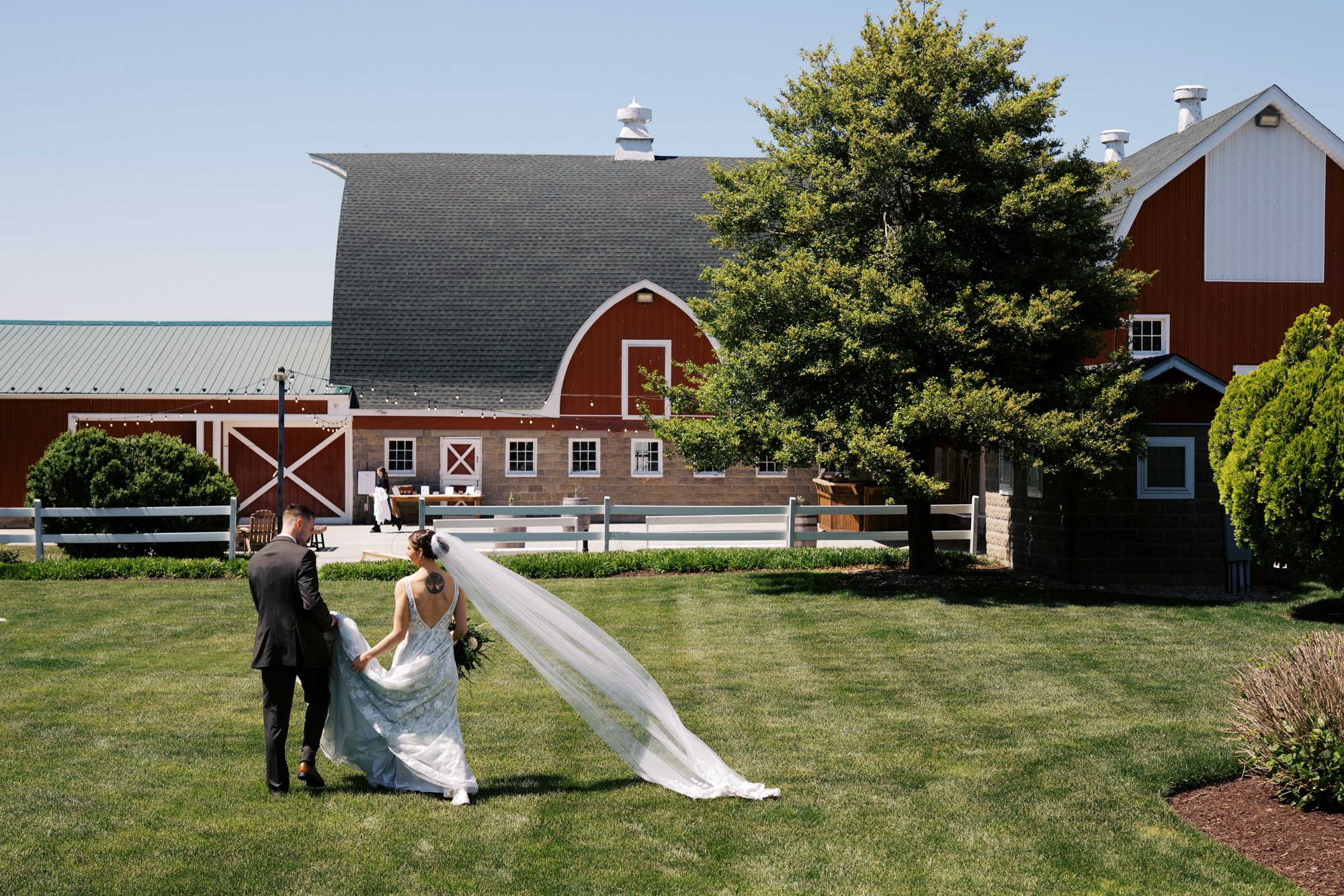 Hopkins Heartland Wedding (36 of 148).jpg