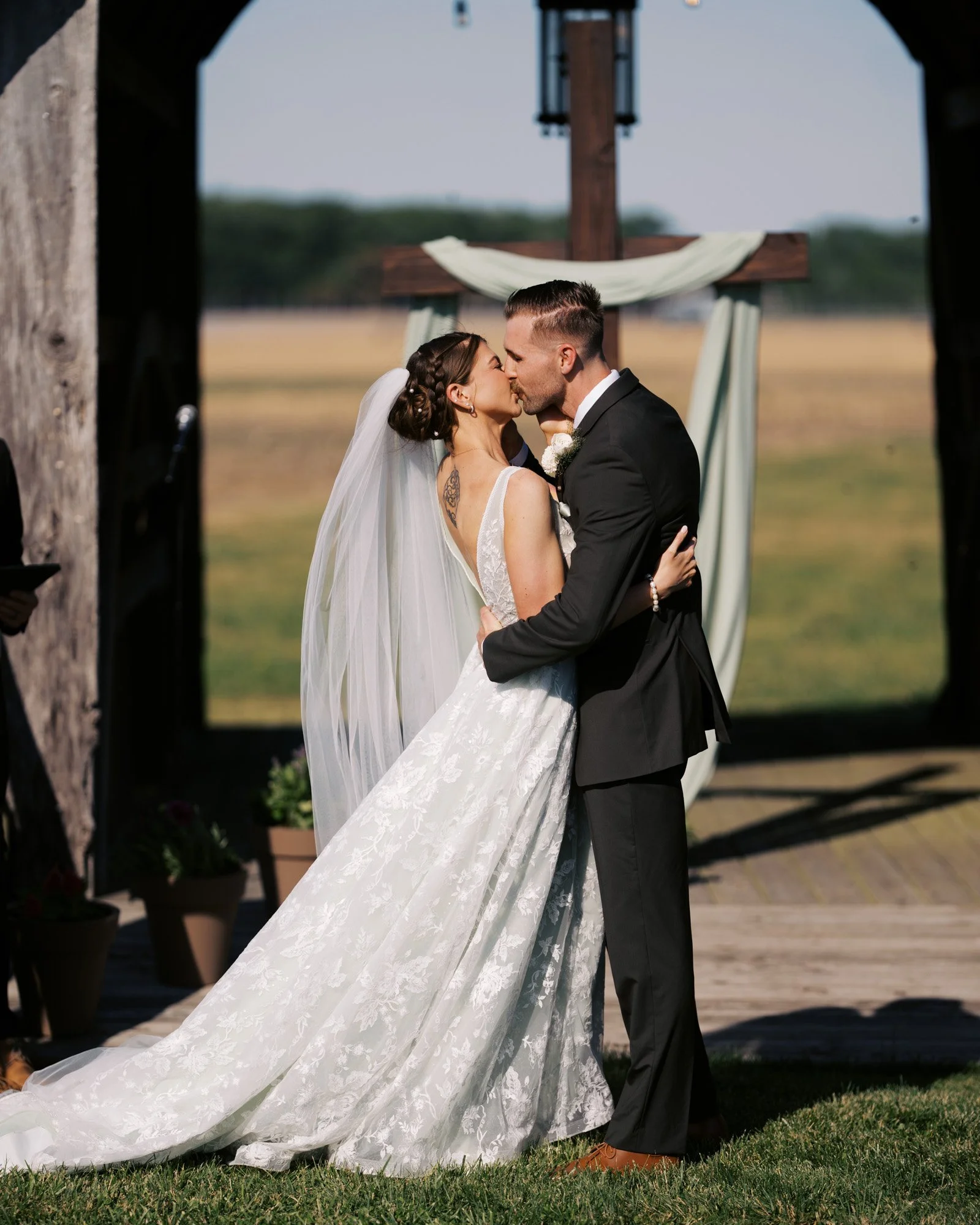 Hopkins Heartland Wedding (77 of 148).jpg