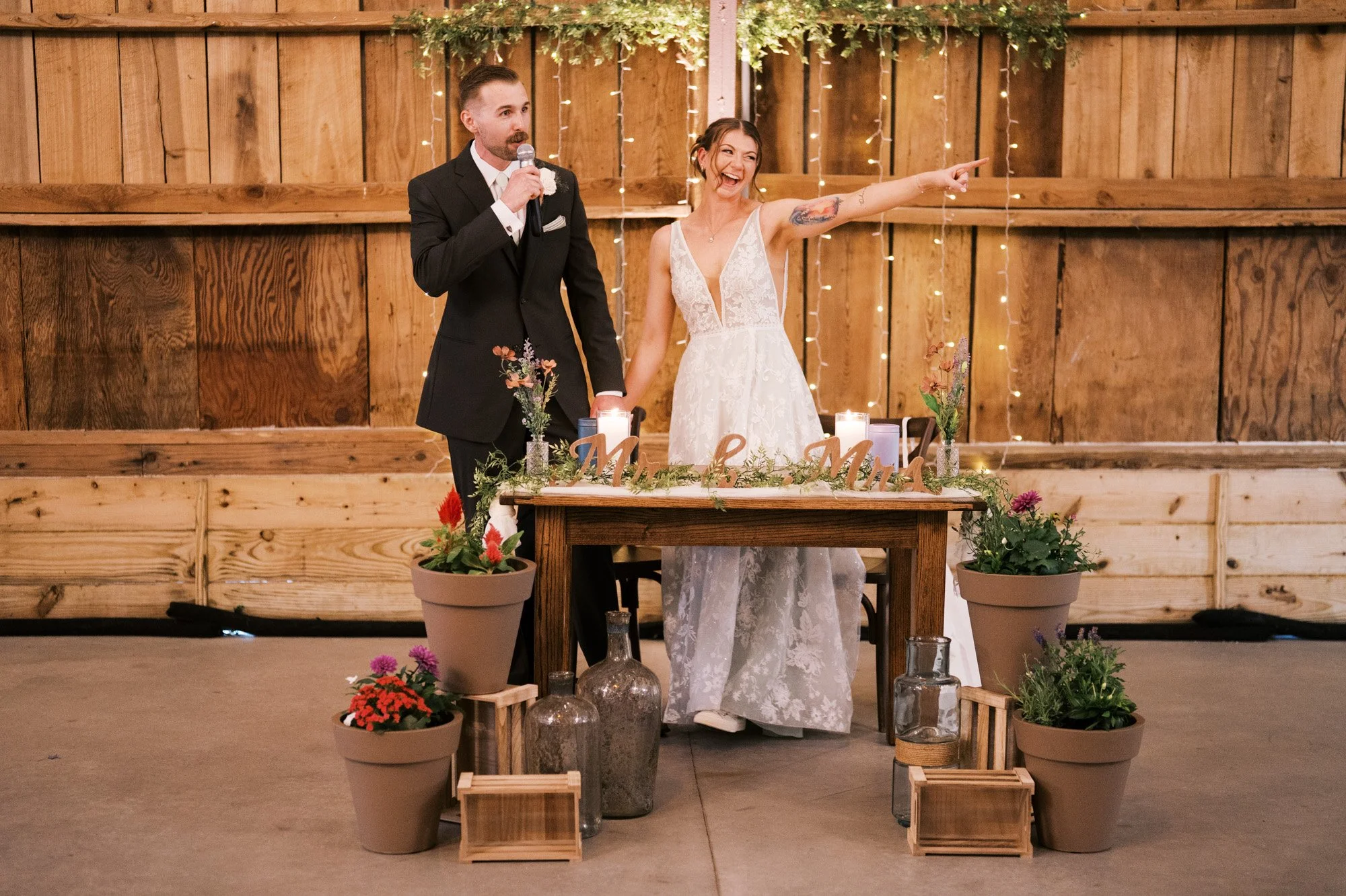 Hopkins Heartland Wedding (104 of 148).jpg