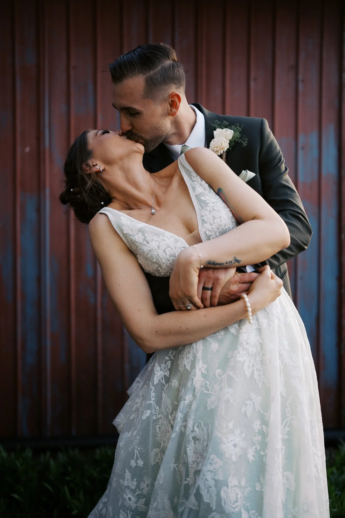 Hopkins Heartland Wedding (115 of 148).jpg