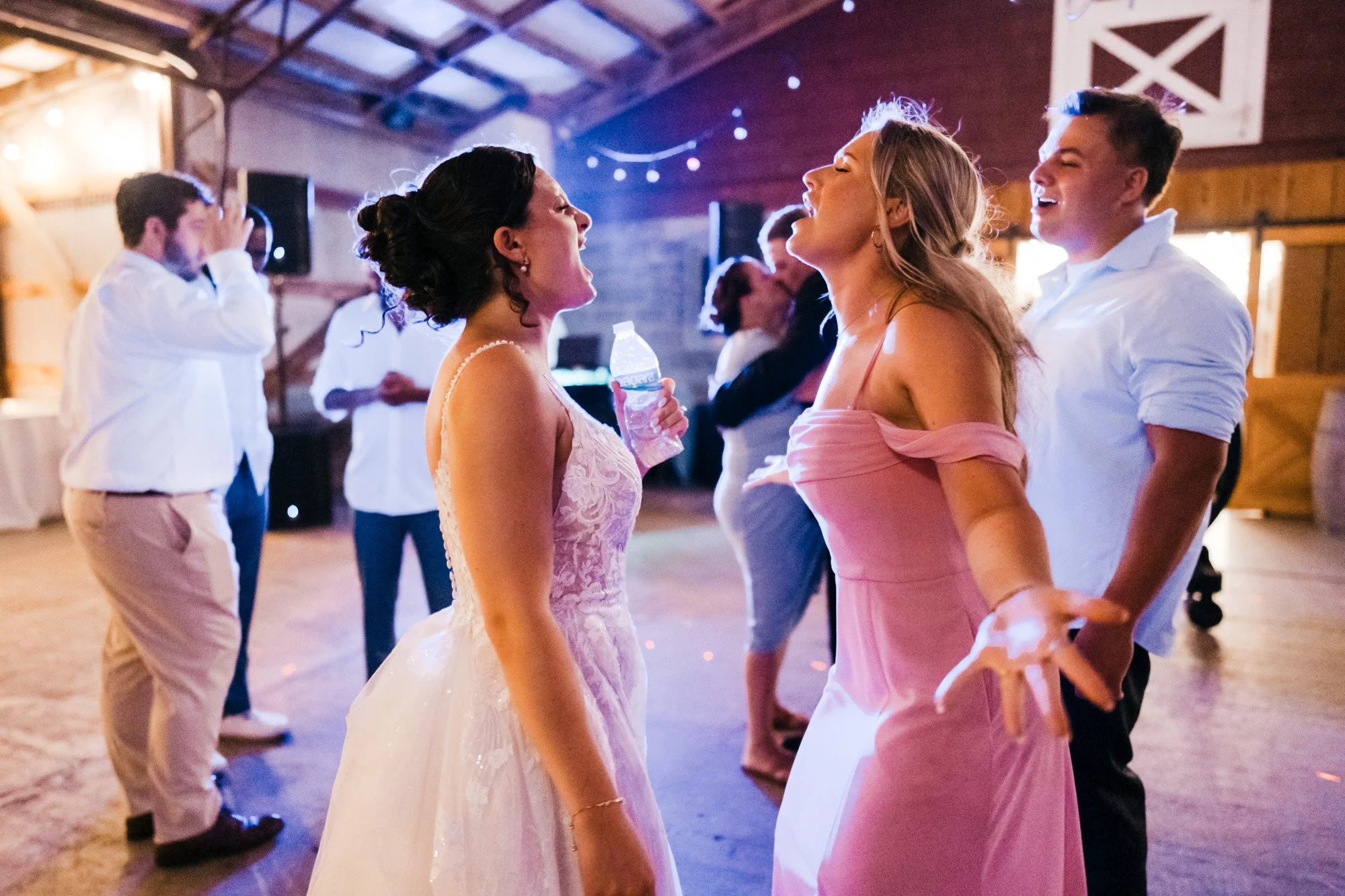 HopkinsHeartlandWedding (104 of 108).jpg