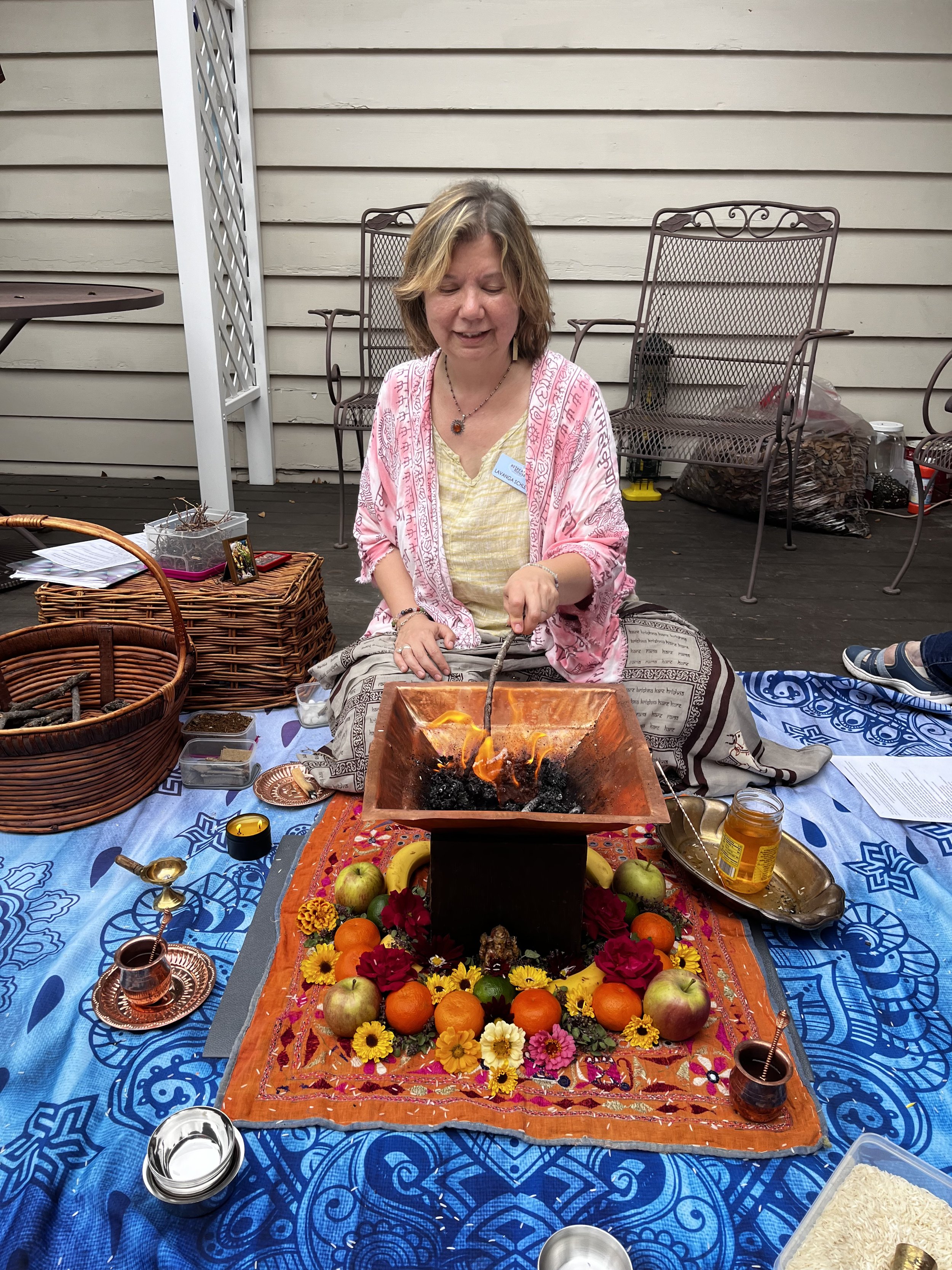 Vedic Fire CEREMONY with Lavanga