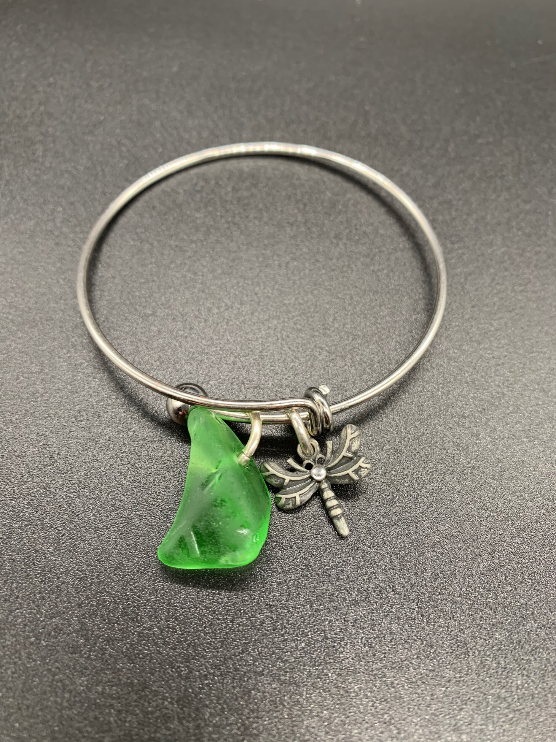 F5448A3E-5046-4157-9BA3-D570940A873C