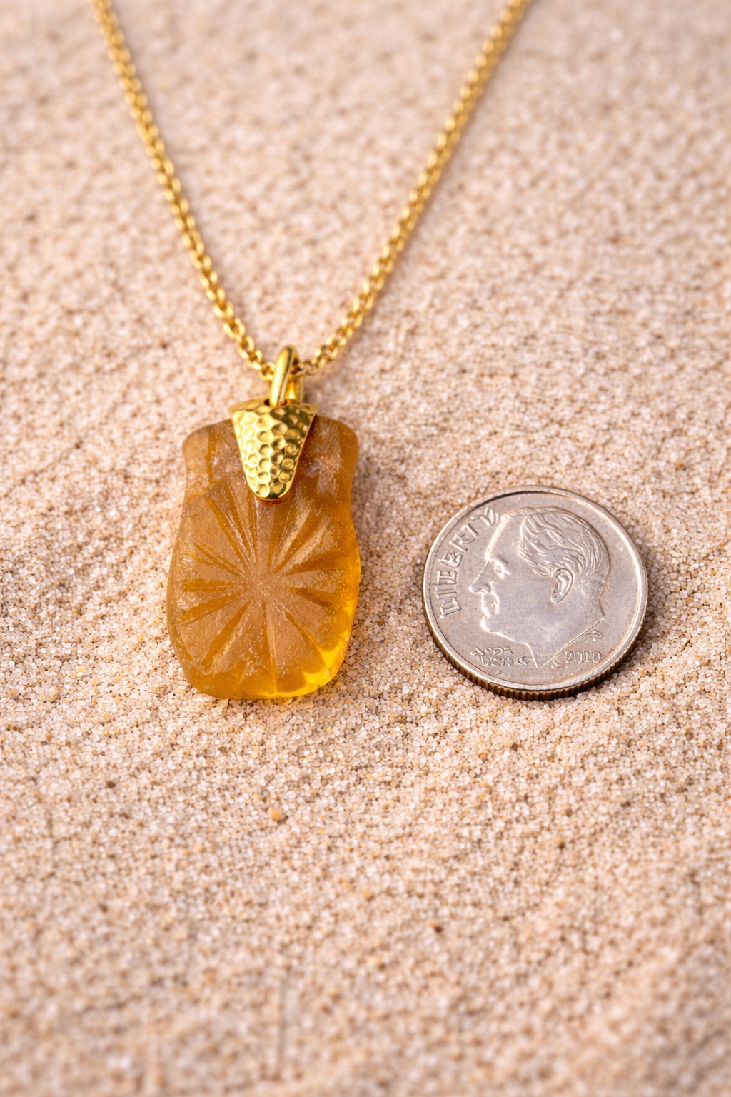 pineapple and dime.png