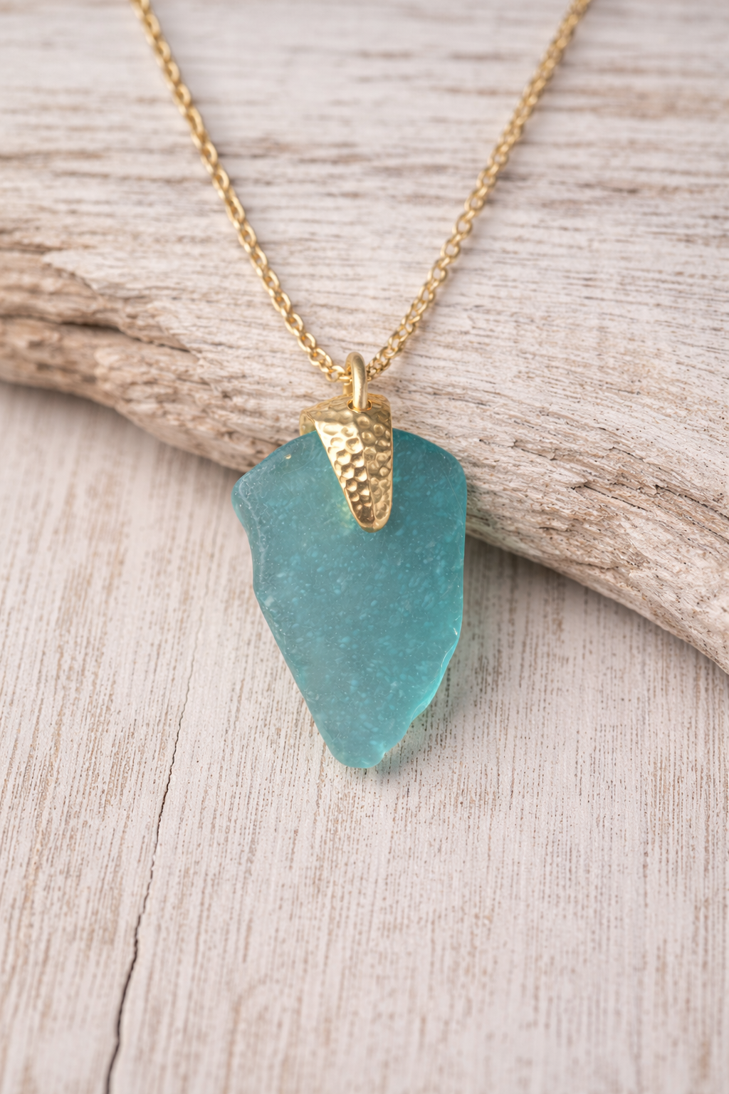 Turquois Pendant Necklace.png