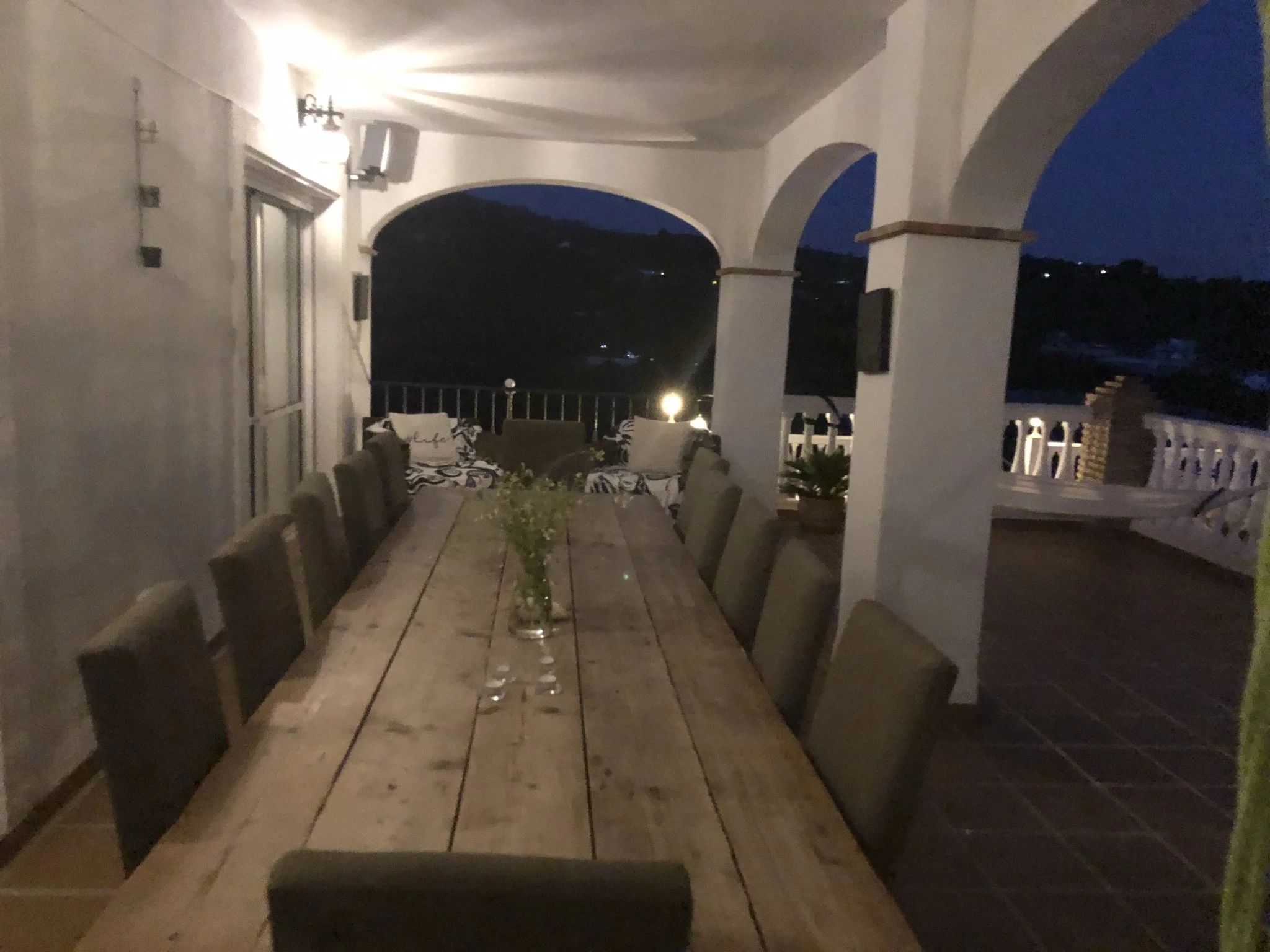 TEAMBUILDING   ( SVENSKT FÖRETAG )