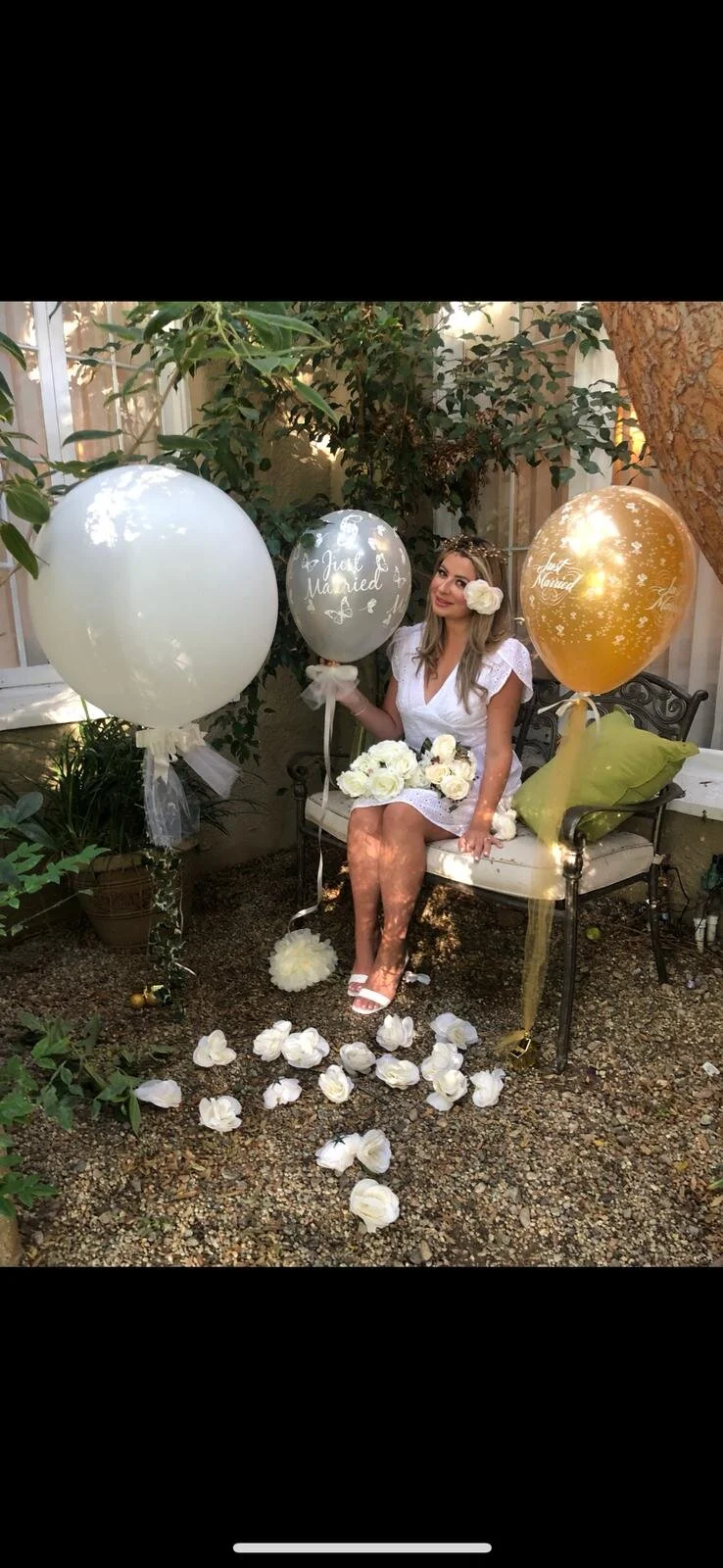 Wedding printed latex balloons with different tail finishings .JPG