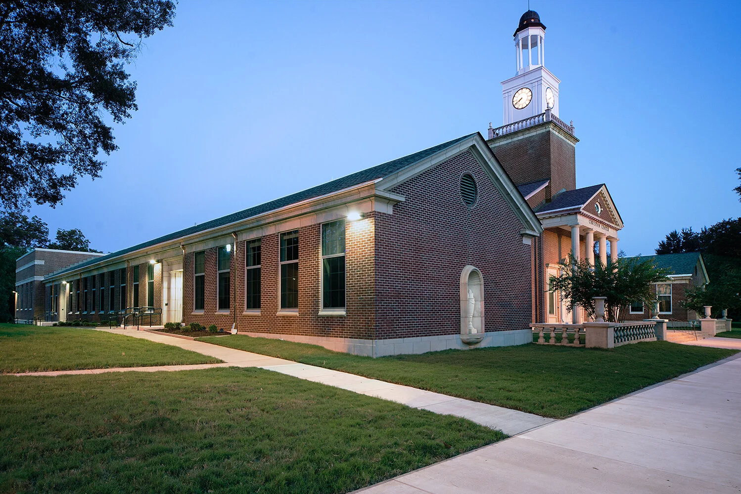 Selby and Richard McRae Christian Center — Dale Partners Architects, PA