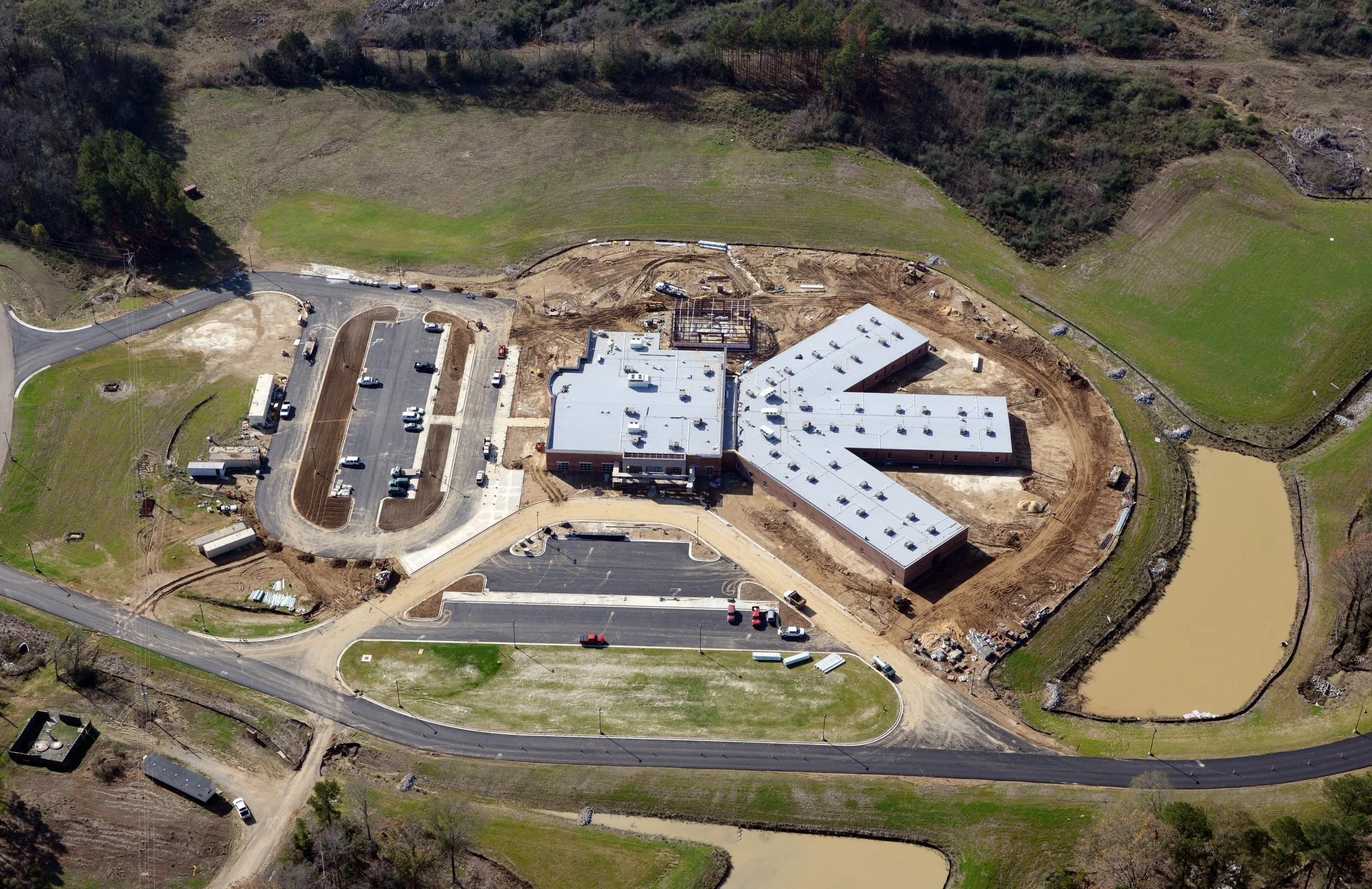 Mansdale Upper Elementary Aerial.jpg