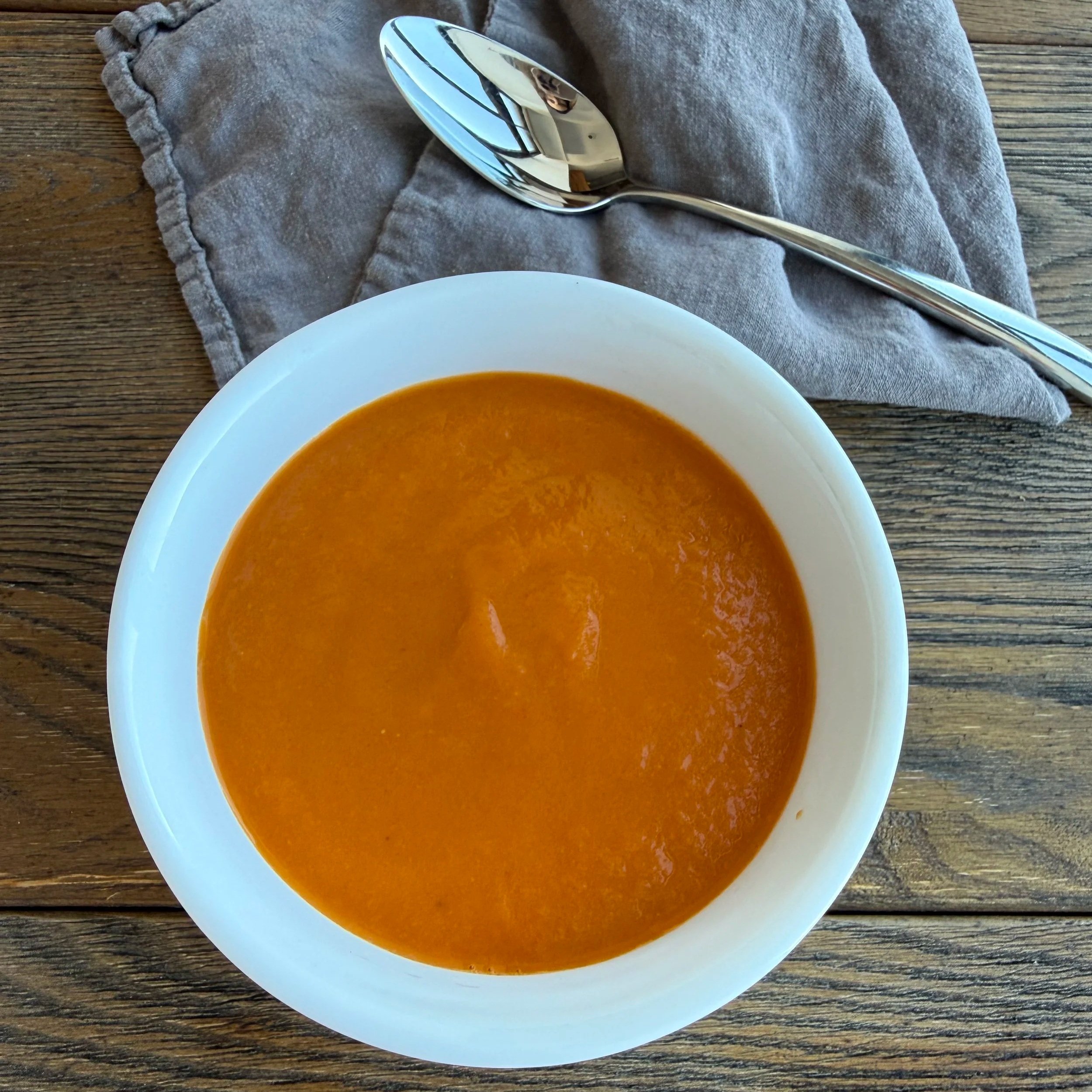 ROASTED RED PEPPER SOUP (light, creamy, and dairy-free)