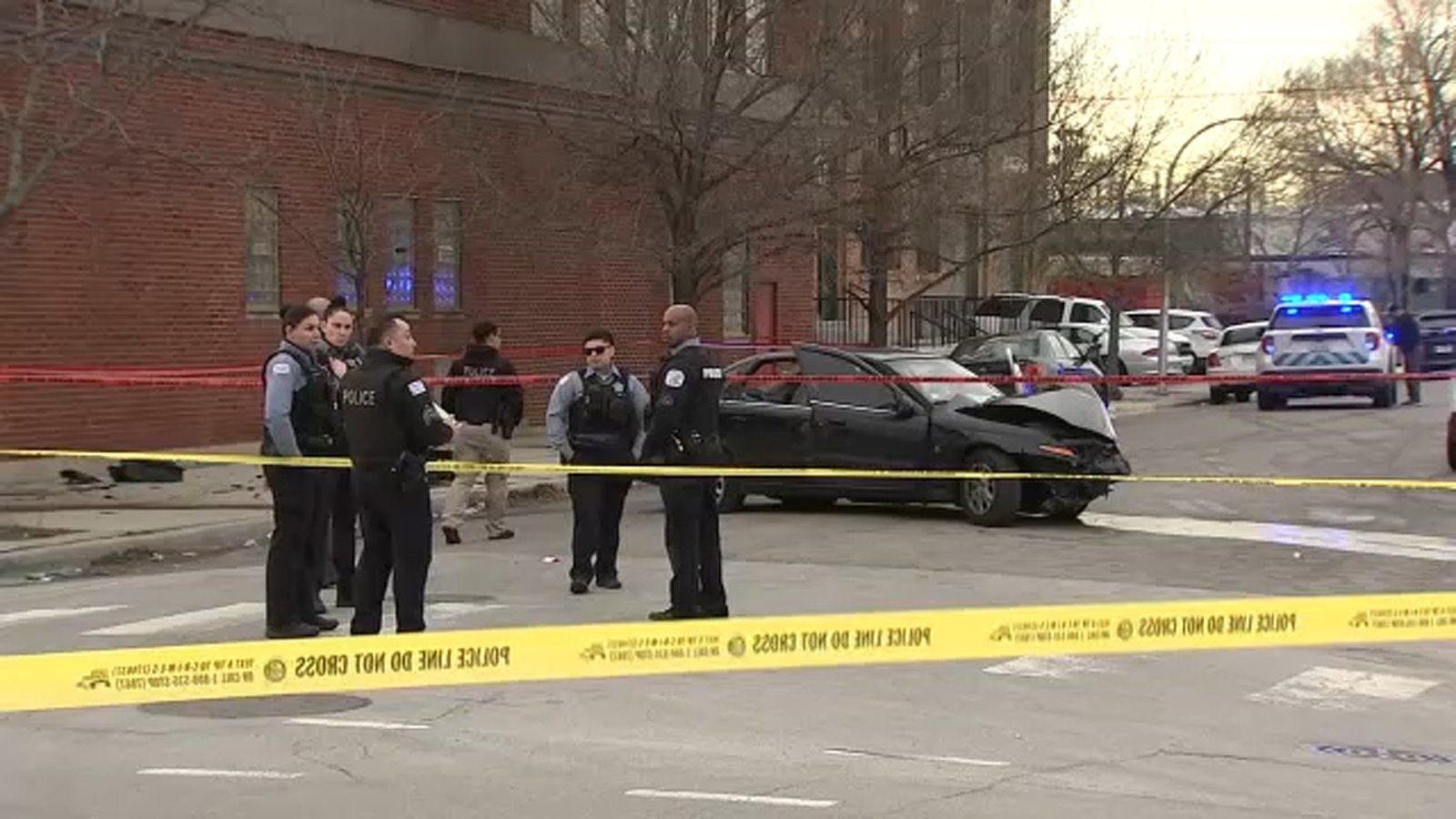 Woman killed, man critically injured in Canaryville drive-by shooting