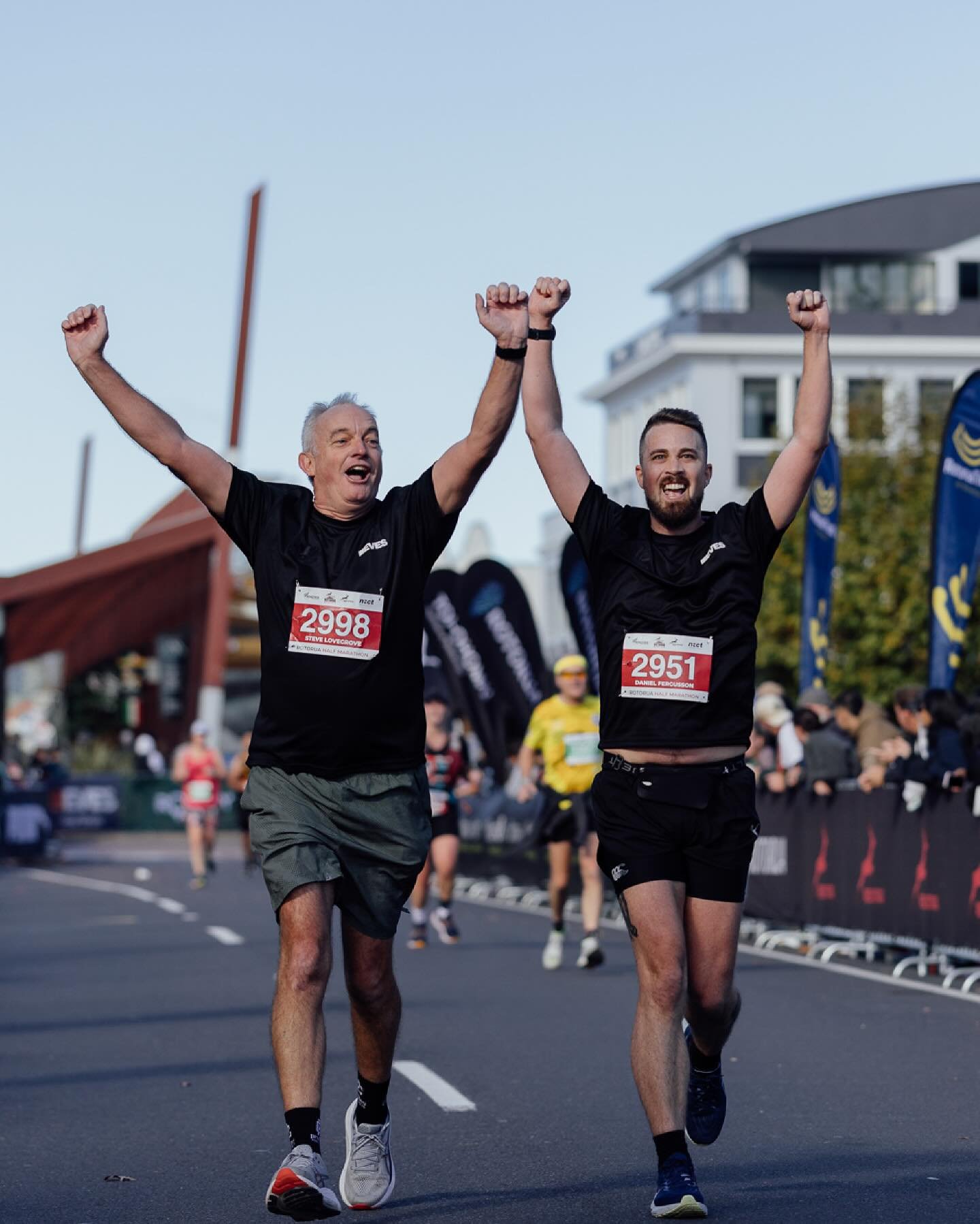 Still buzzing from those finish line feels ⚡️

Nothing beats that final sprint energy with your running mate beside you.

#NZCTHalfMarathon #RotoruaMarathon