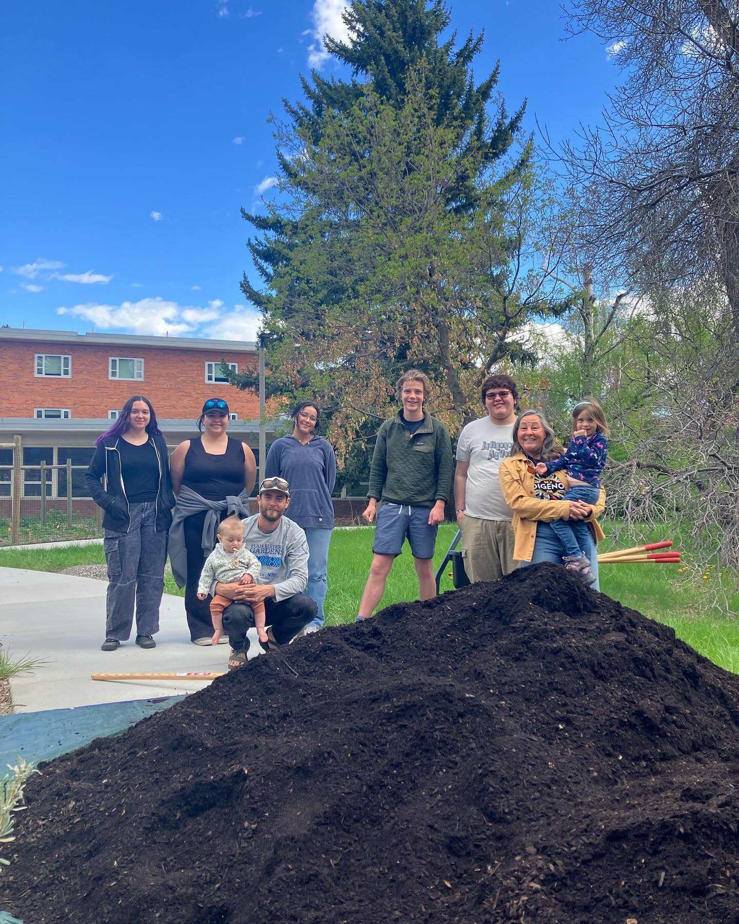 Thank you to the @buffalonationsmsu for working us to #closetheloop by purchasing compost for their Indigenous Food System gardens located at the @montanastateuniversity Hort Farm, American Indian Hall &amp; Story Mill Community Garden. 

We are grat