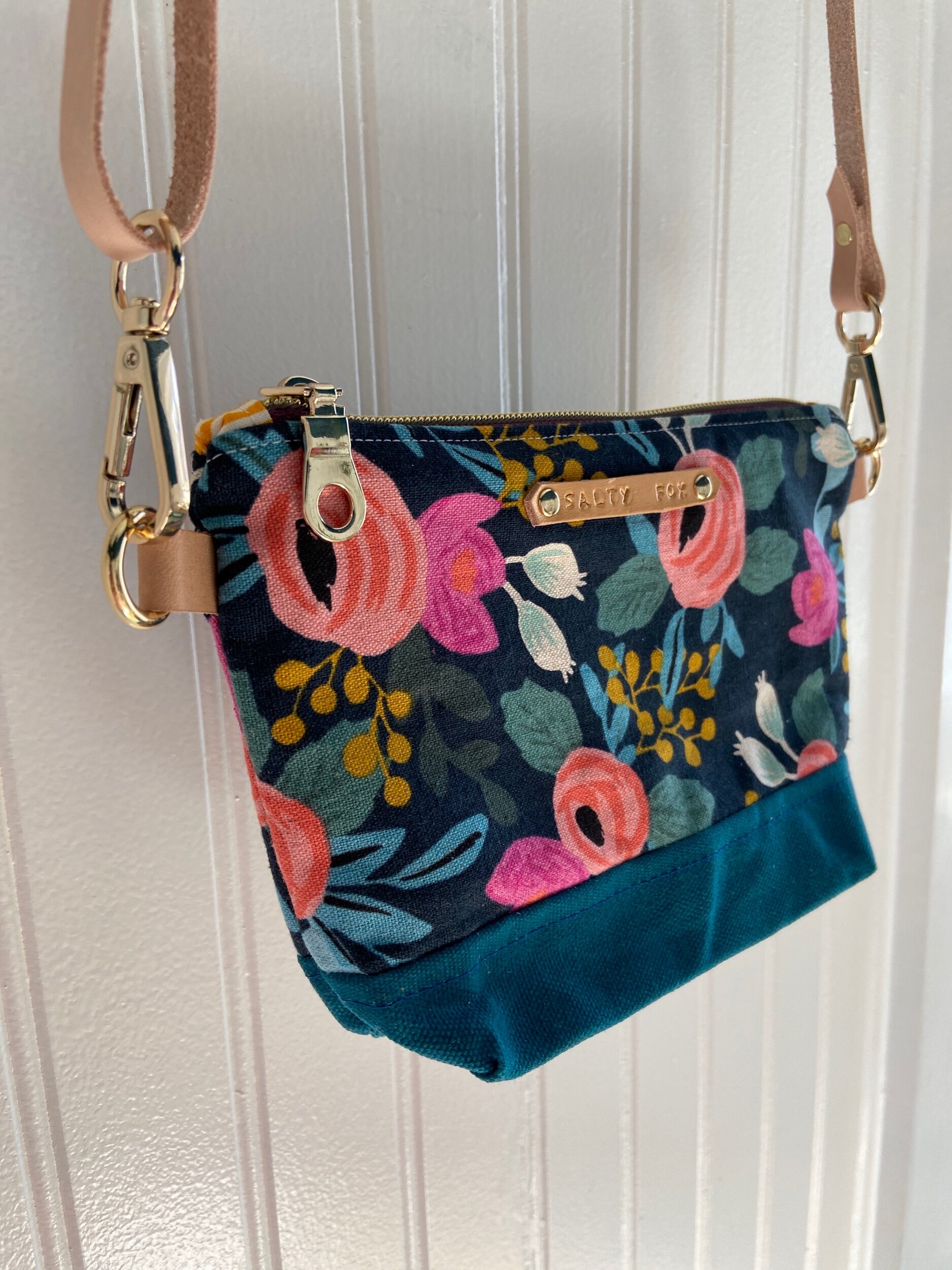 3C6BF976-994D-4E85-A4F8-D37DE123F7E4