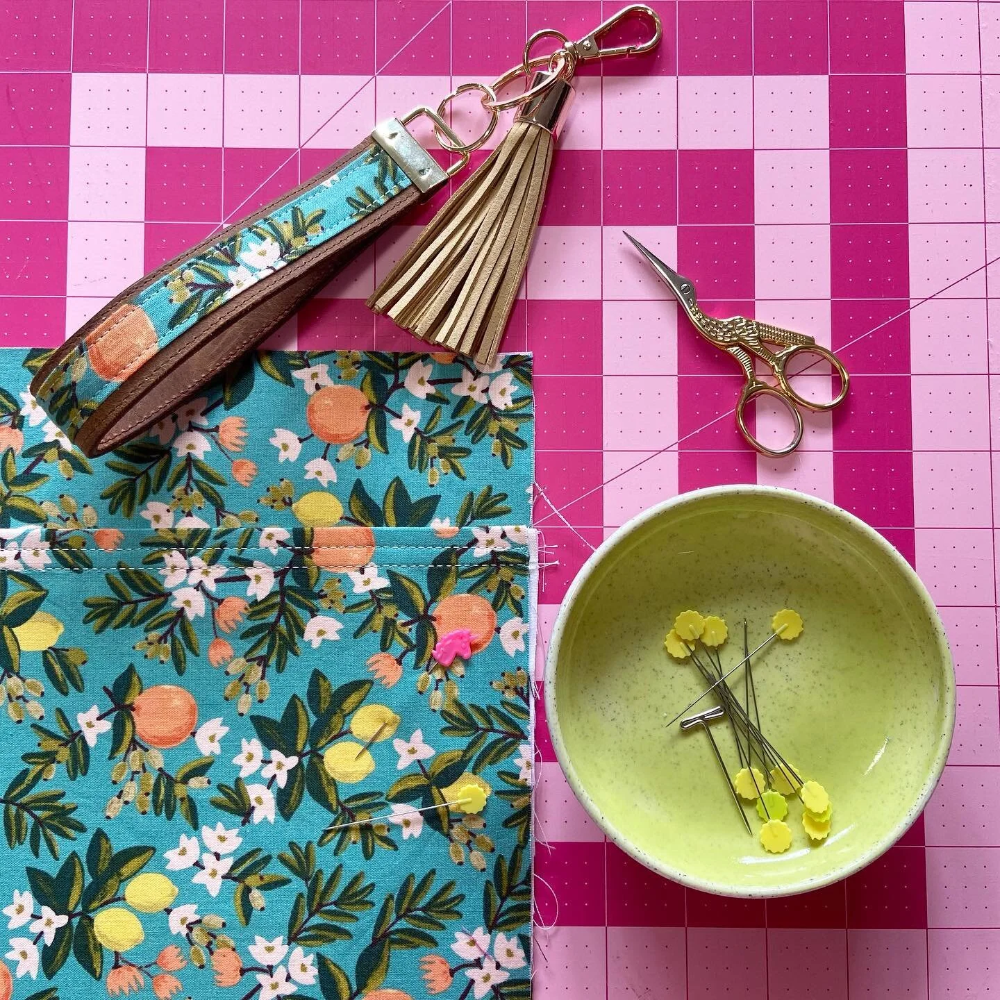 Spring collection is dropping this weekend at the Temple Terrace Garden Club Spring Market. Sunday 10-3 at Woodmont park here in temple terrace. 
.
.
.
So many new items for you guys. I am behind on photos and social but I&rsquo;ve been a busy busy b