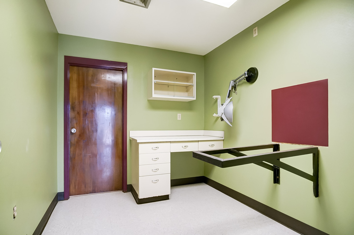 patient room.jpg