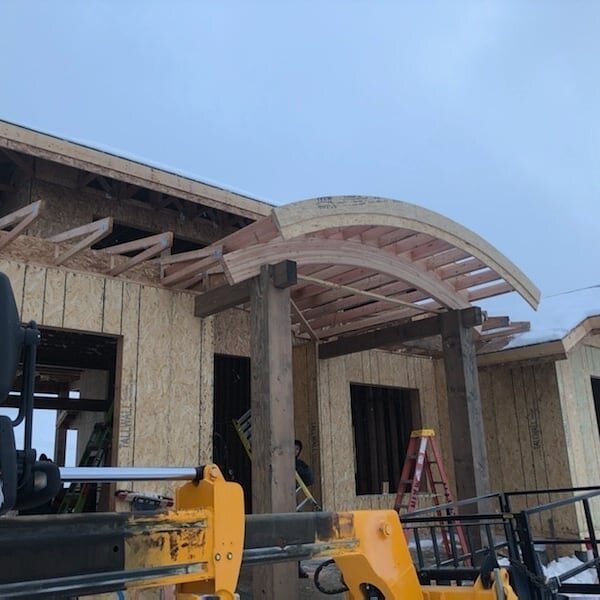 @c_hand_luke doing an awesome job on this custom home in Hyde Park.

#framing #gluelam #frontporch #tombstonetimbers #limitlessbuilding