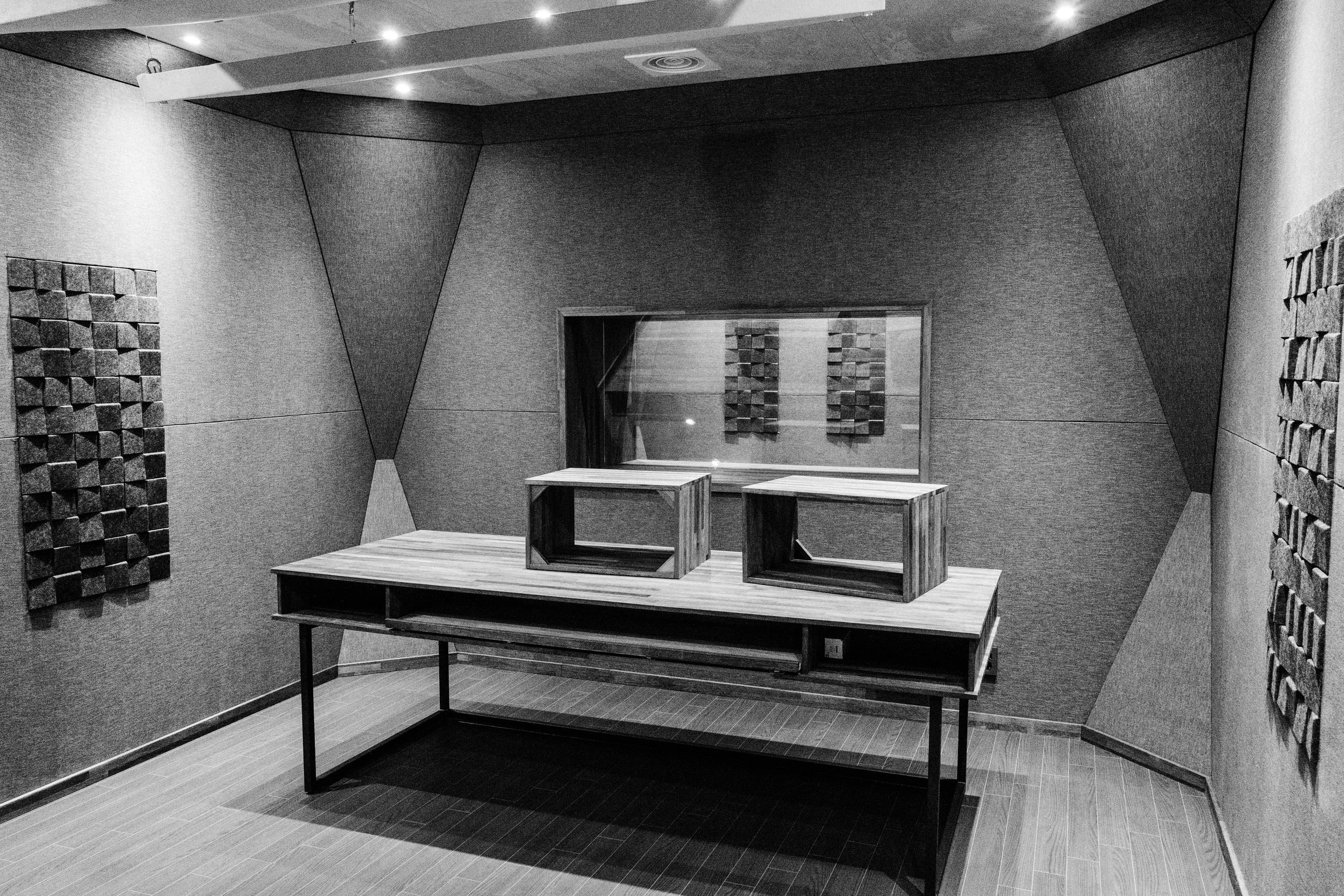 Sound studio waiting for toys