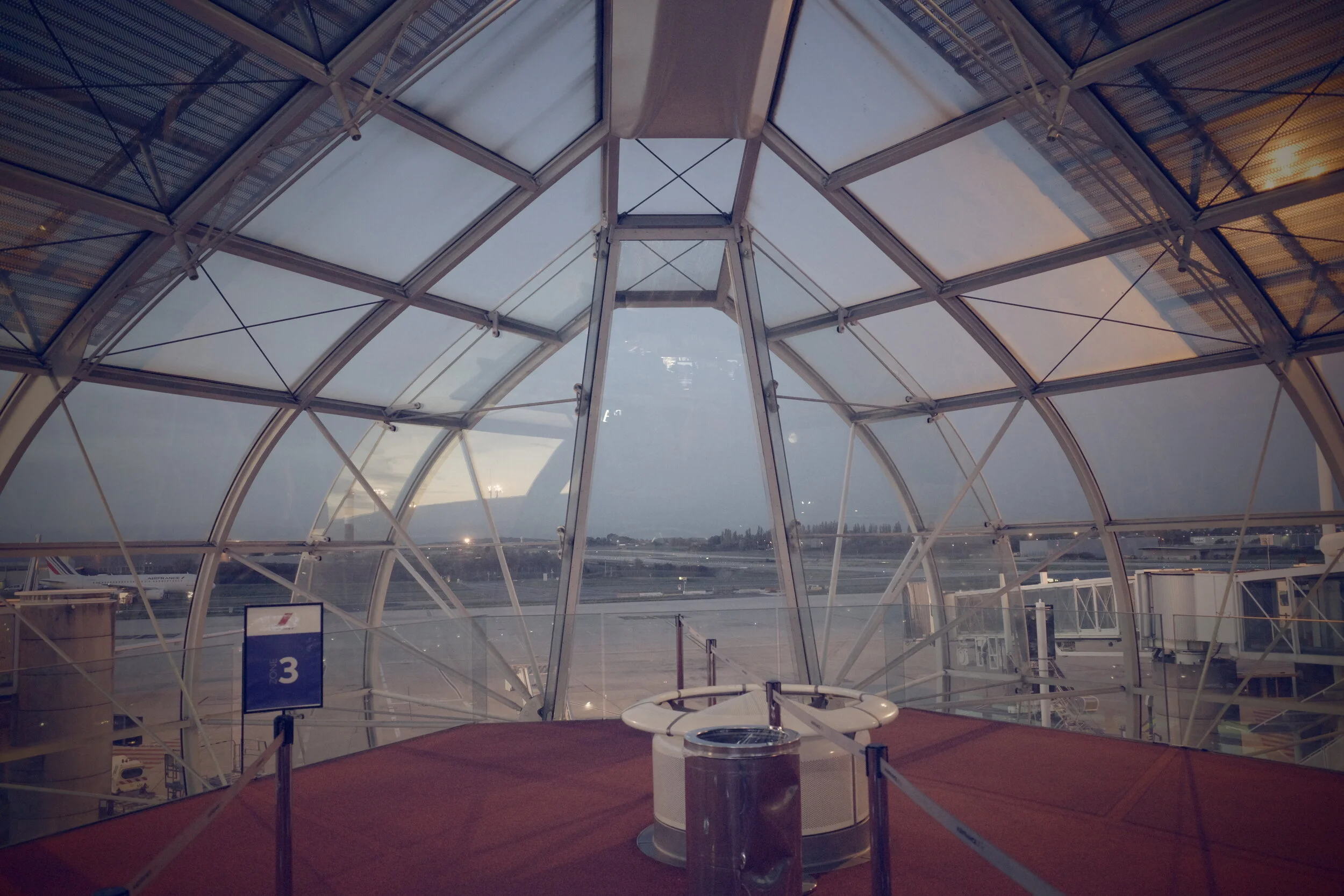 CDG Terminal 2F