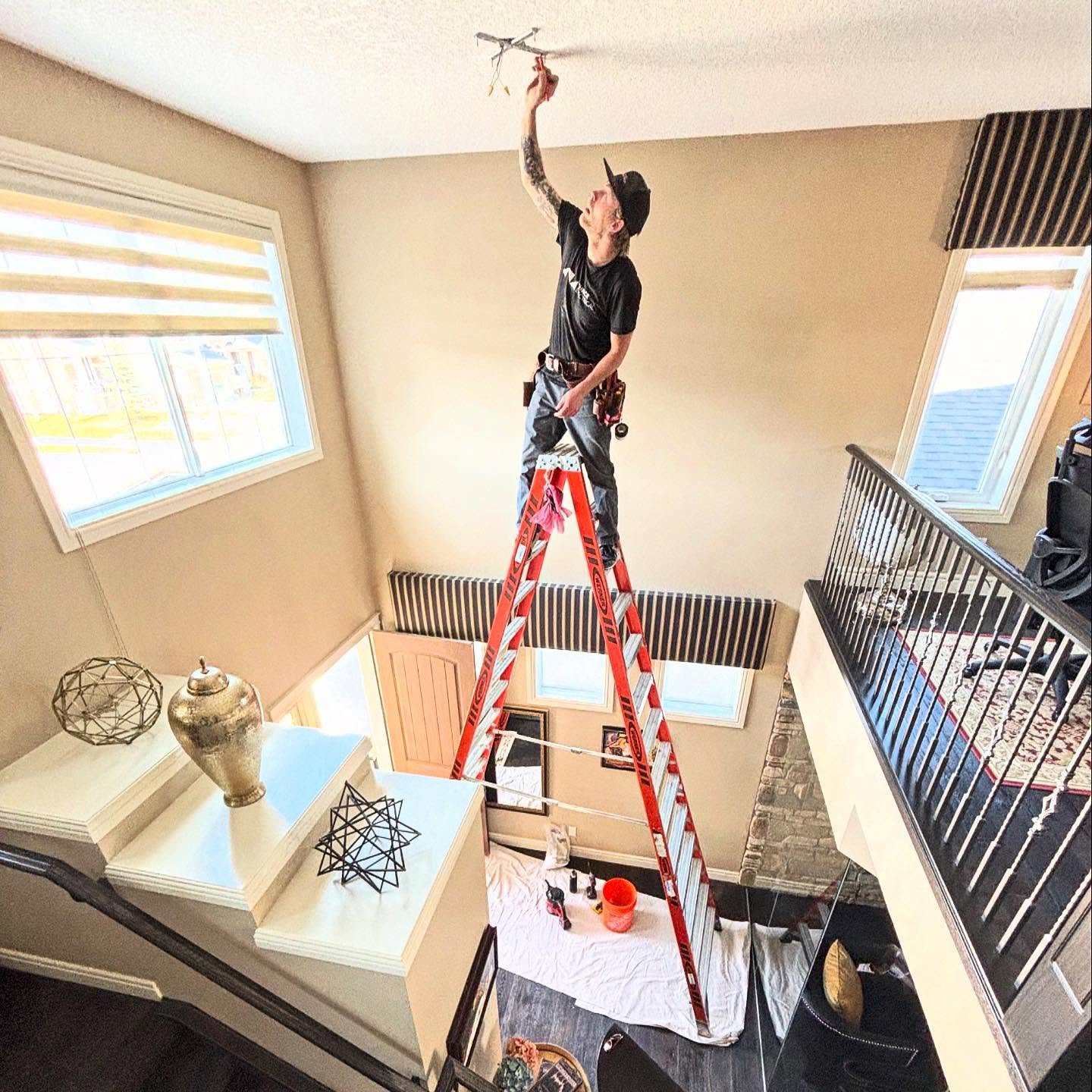 Anyone else like to straddle their ladder?
This is usually frowned upon, but these 14 foot ladders have steps on both sides. We find it super solid when your arms are above your head. 
Also super useful for two person installs 🙏
@theoryofanickelcree