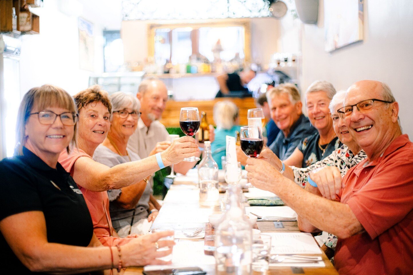 Loved welcoming a beautiful group of locals recently for #AMovingFeast progressive dinner - we explored the best places to be and see in @MyMaitland walked a little and talked a lot - what a night! #LocalExperience #walkingtour #DiscoverMaitland #Foo