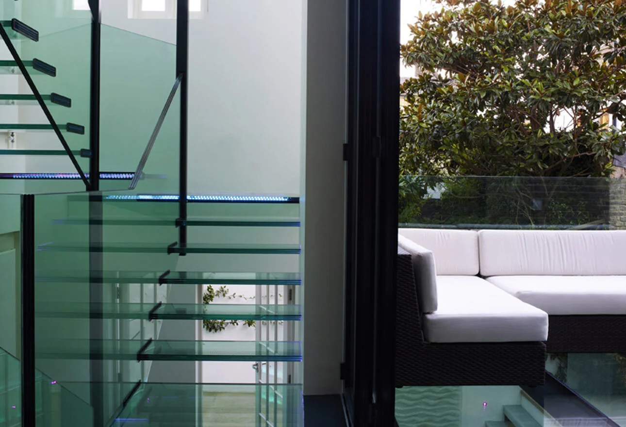 Modern Glass Staircase
