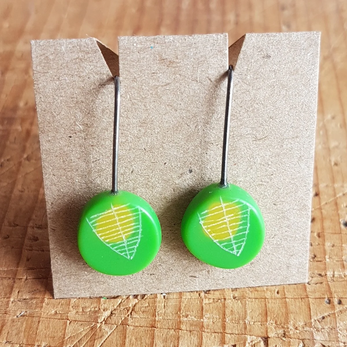 earrings mini round drops green yellow2.jpg