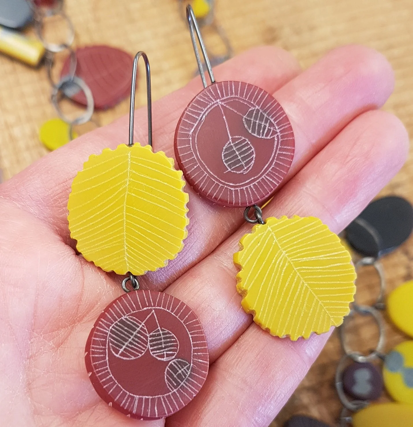 mustard and plum double drops