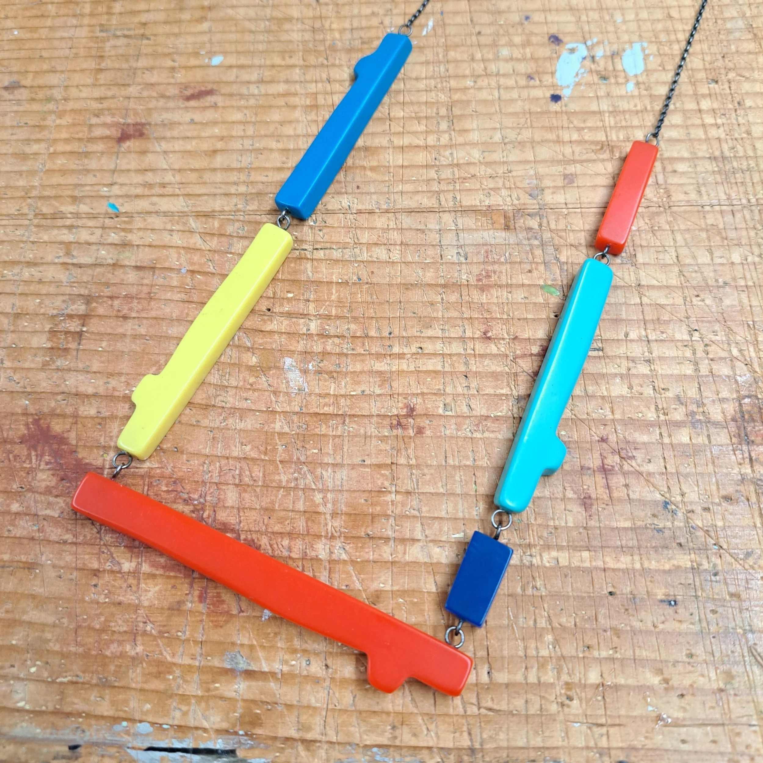 necklace twig primary brights nov23 1.jpg