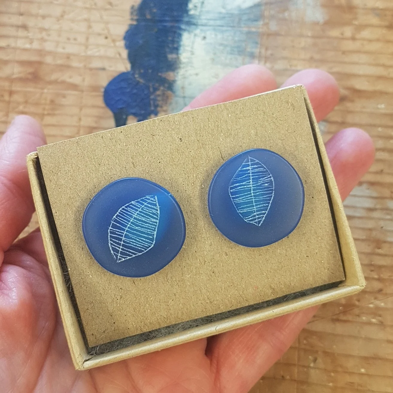 earrings round studs large trans blue1.jpg