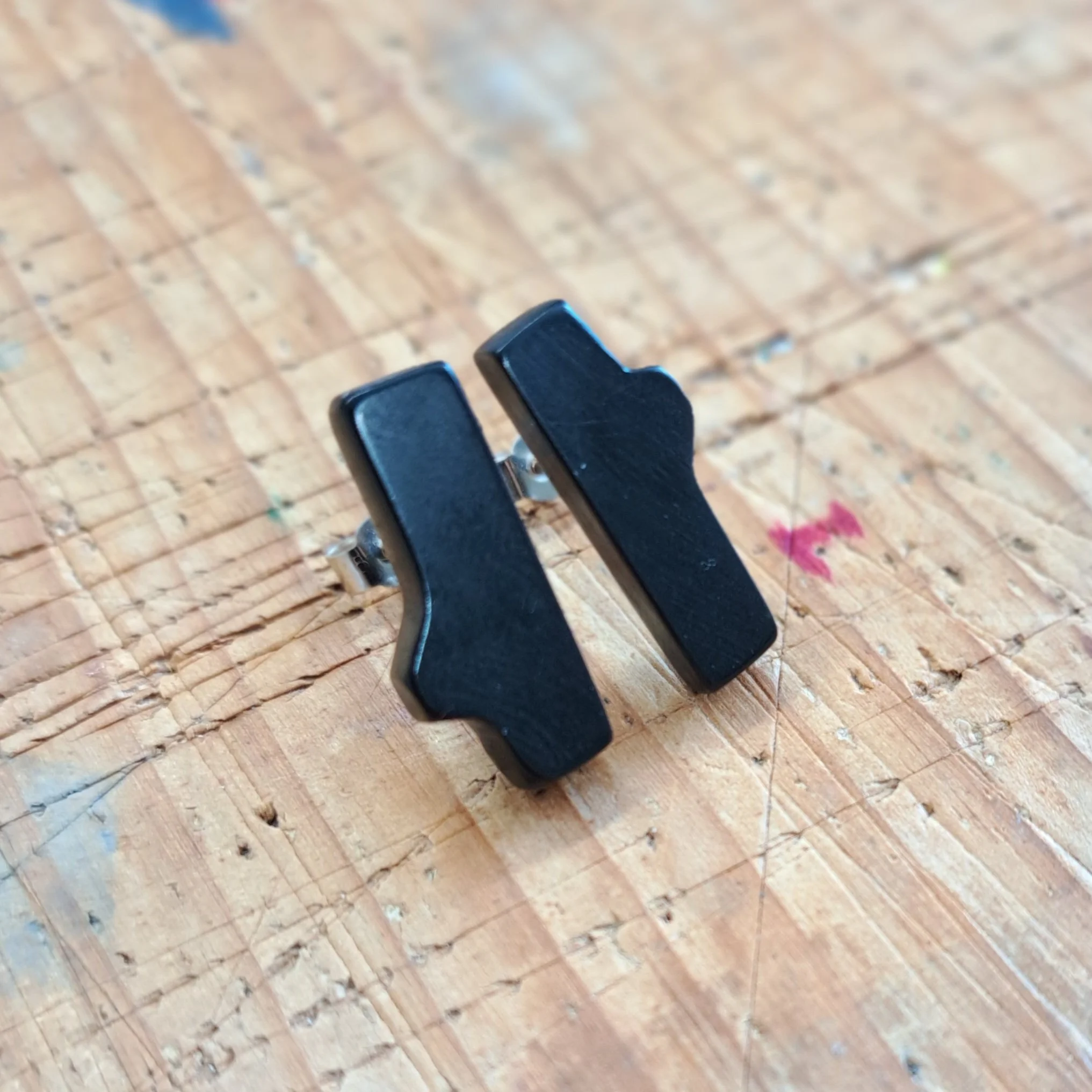 little twig studs in black