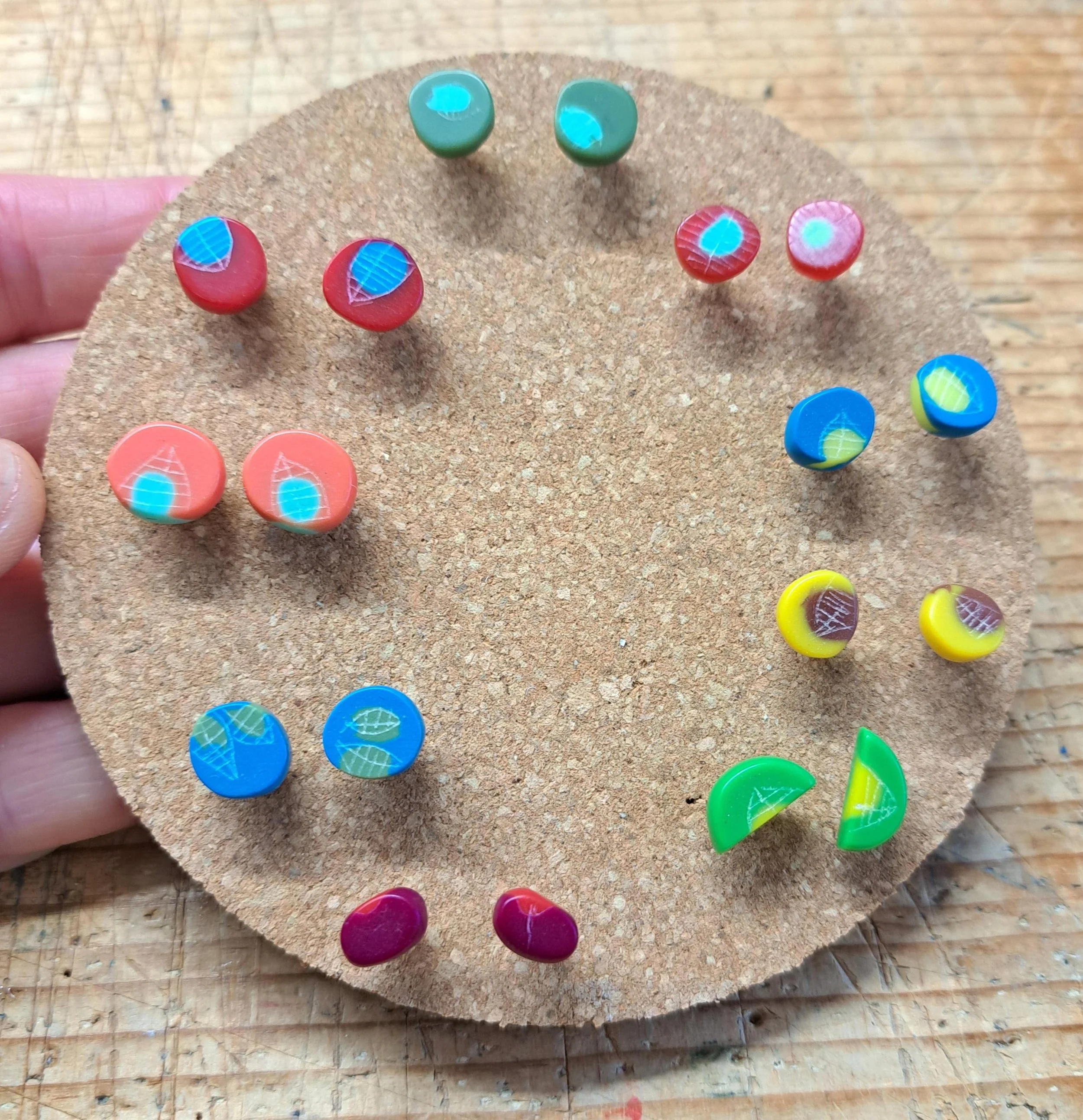 tiny studs - yellow and plum