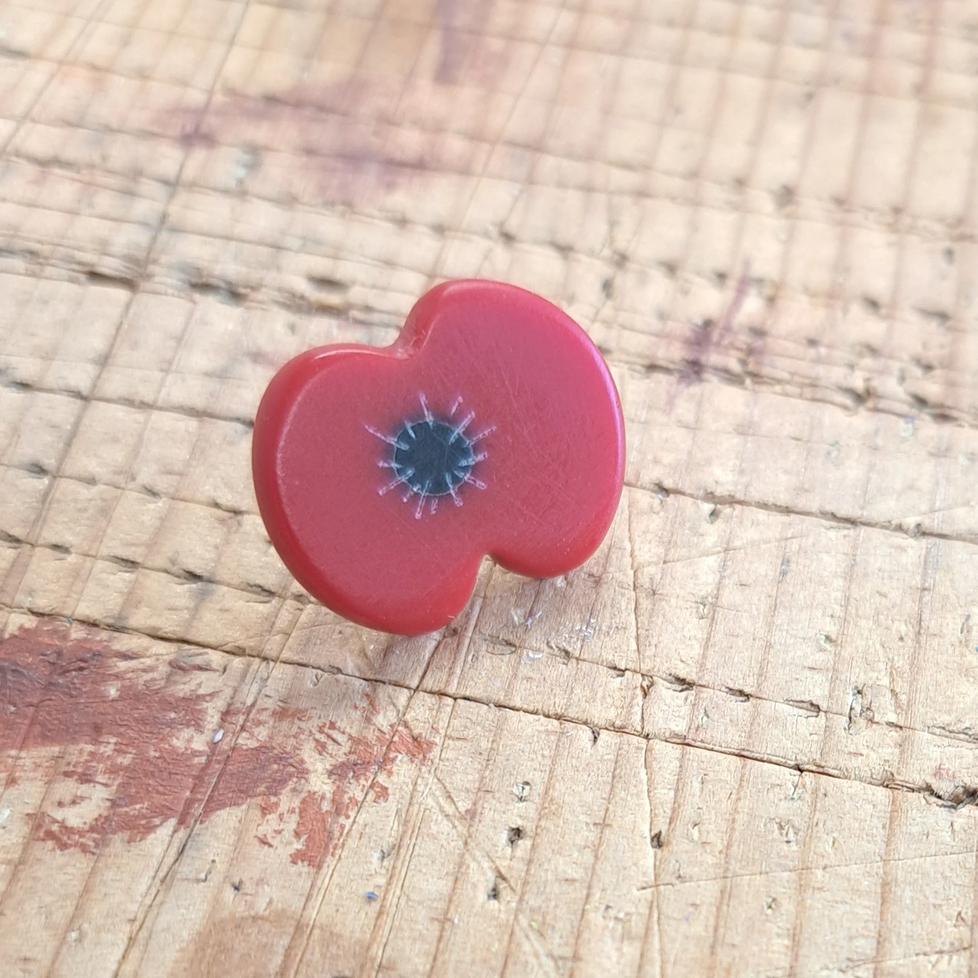 mini red poppy pin