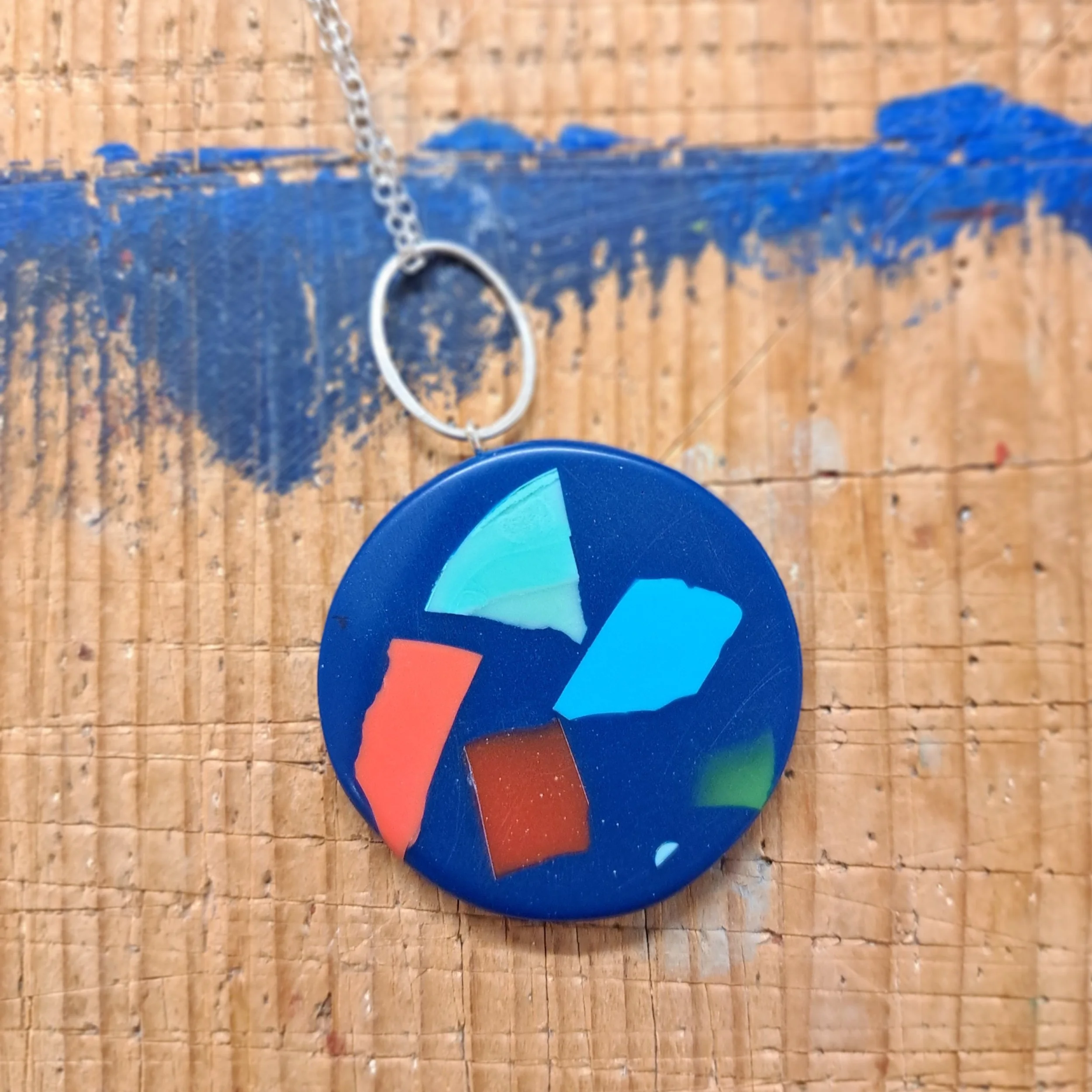 ocean XL round pendant with link