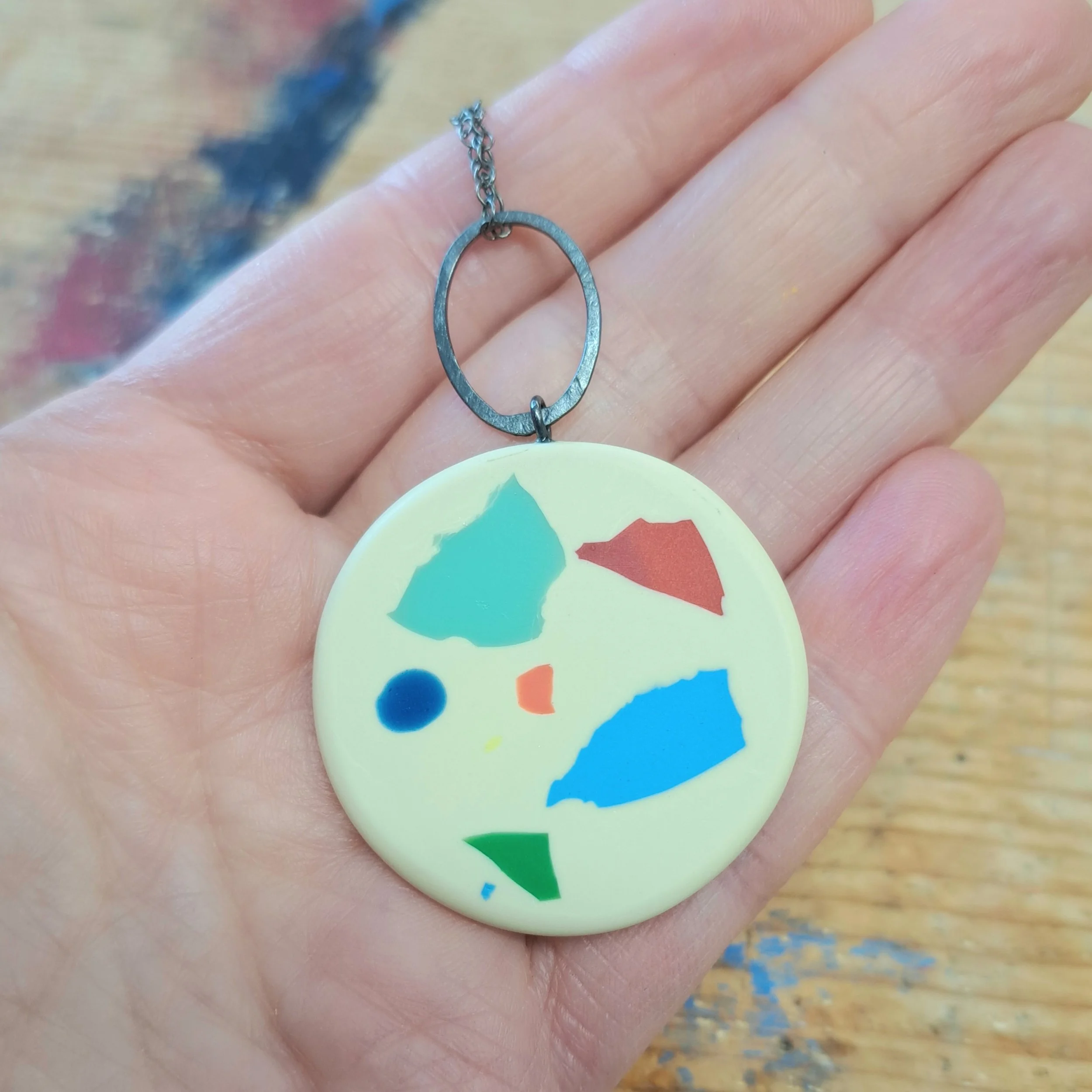 Rainbow brights XL round pendant