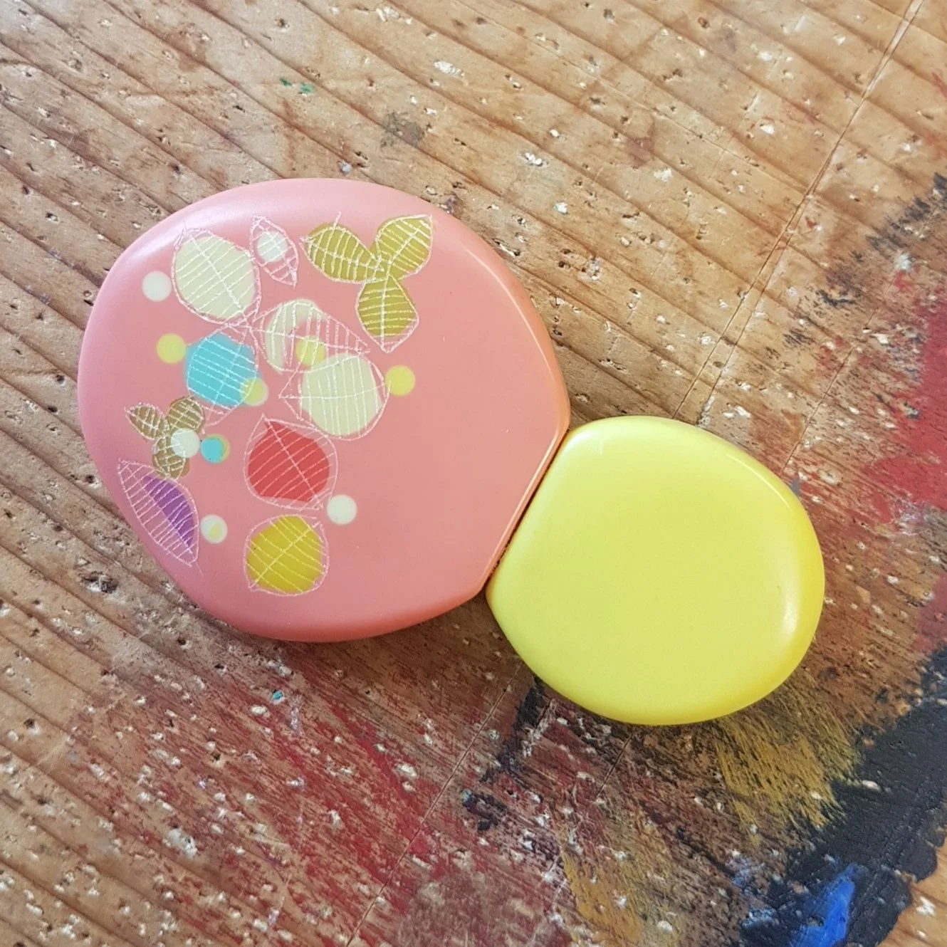 CORAL and Yellow double brooch