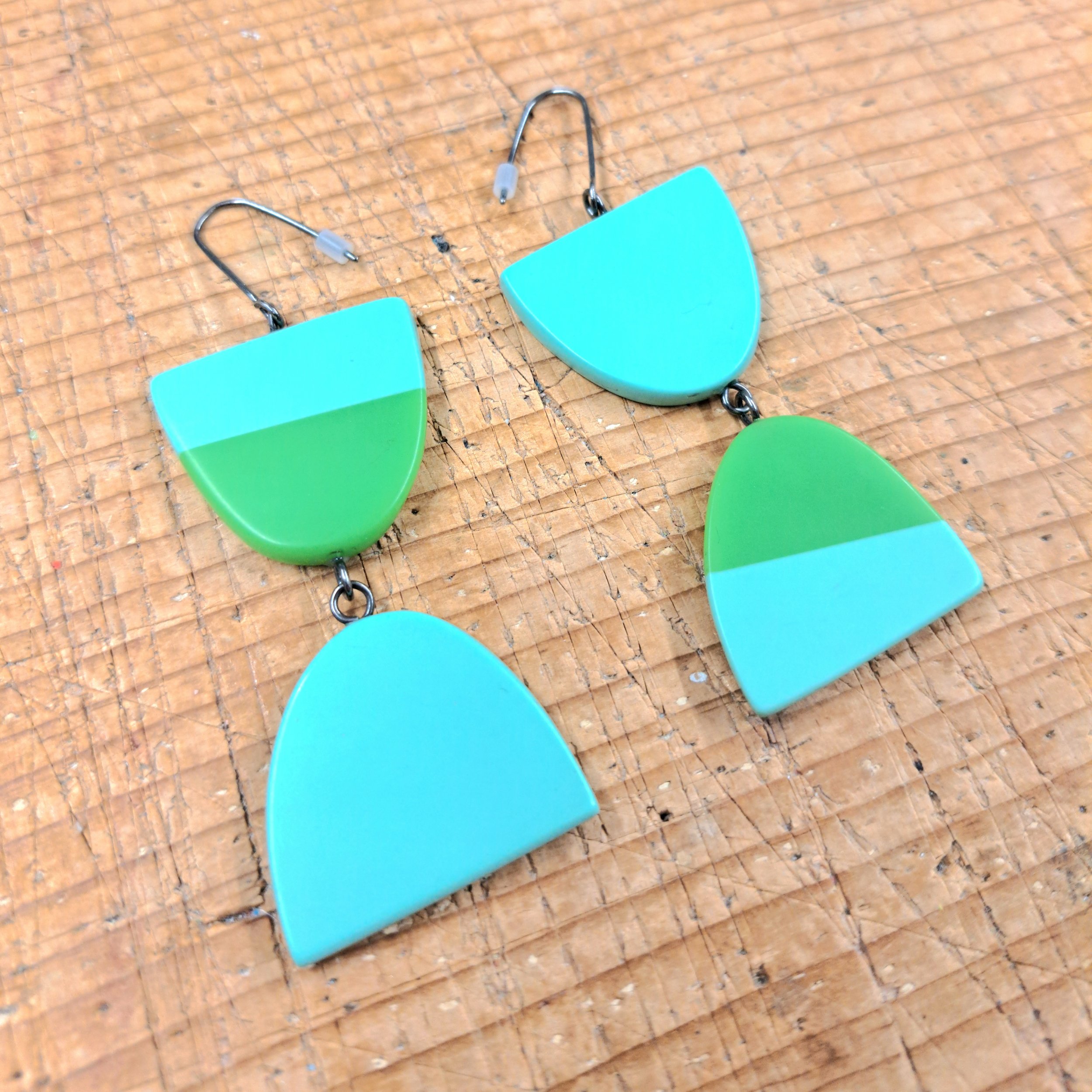 large demi double drops