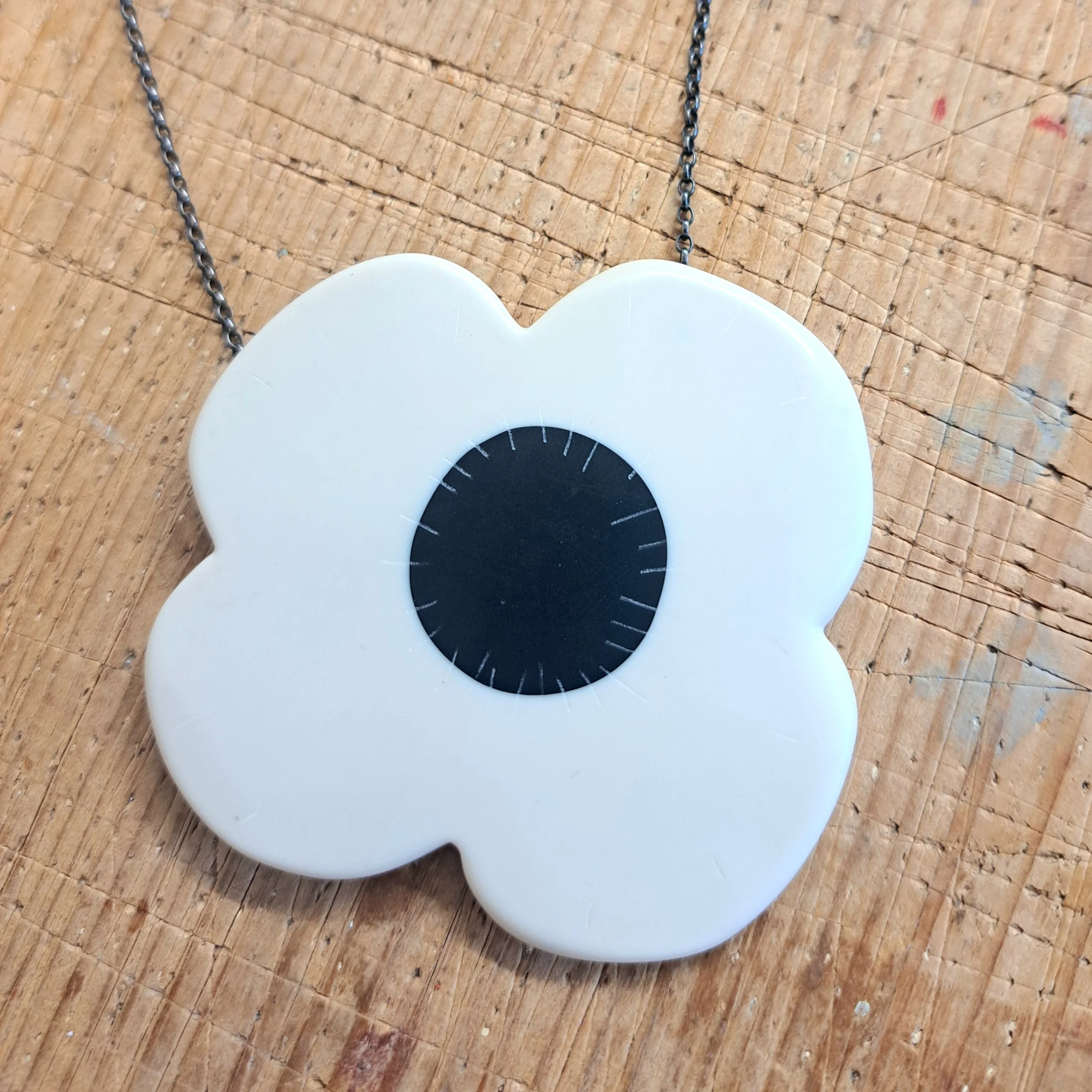 Poppy Necklace special edition