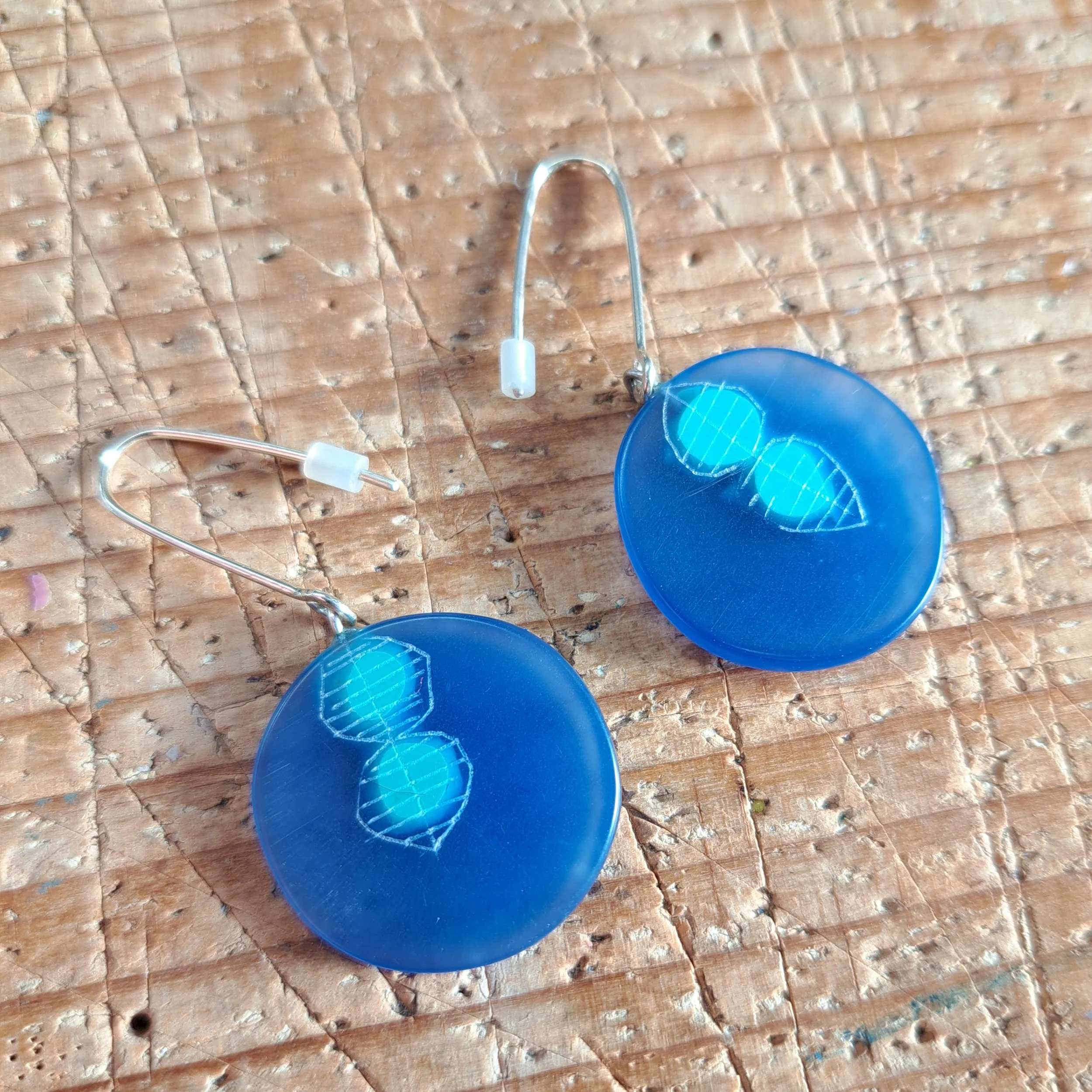 blue large round drops