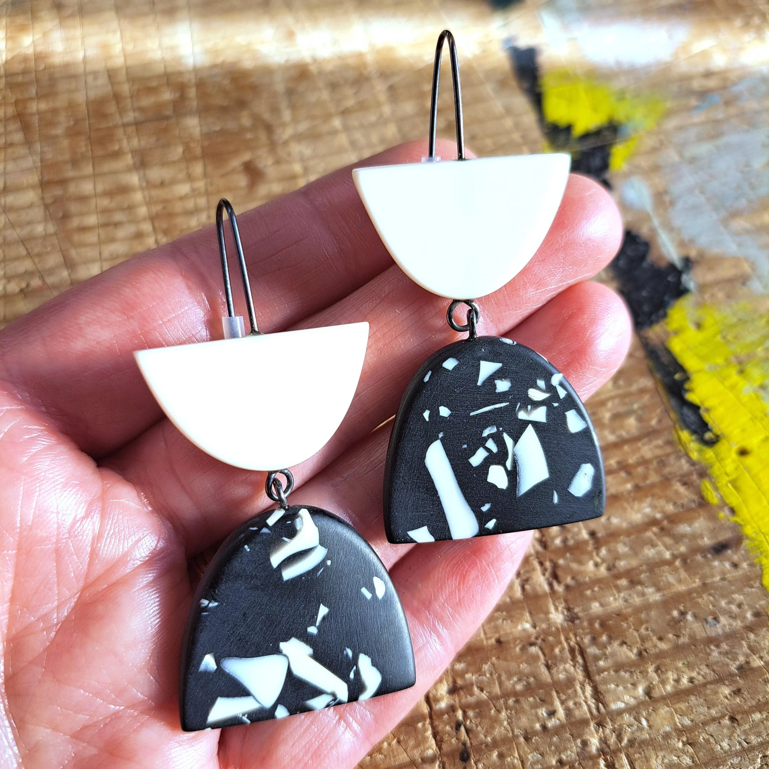 cream and black speckle demi double drops