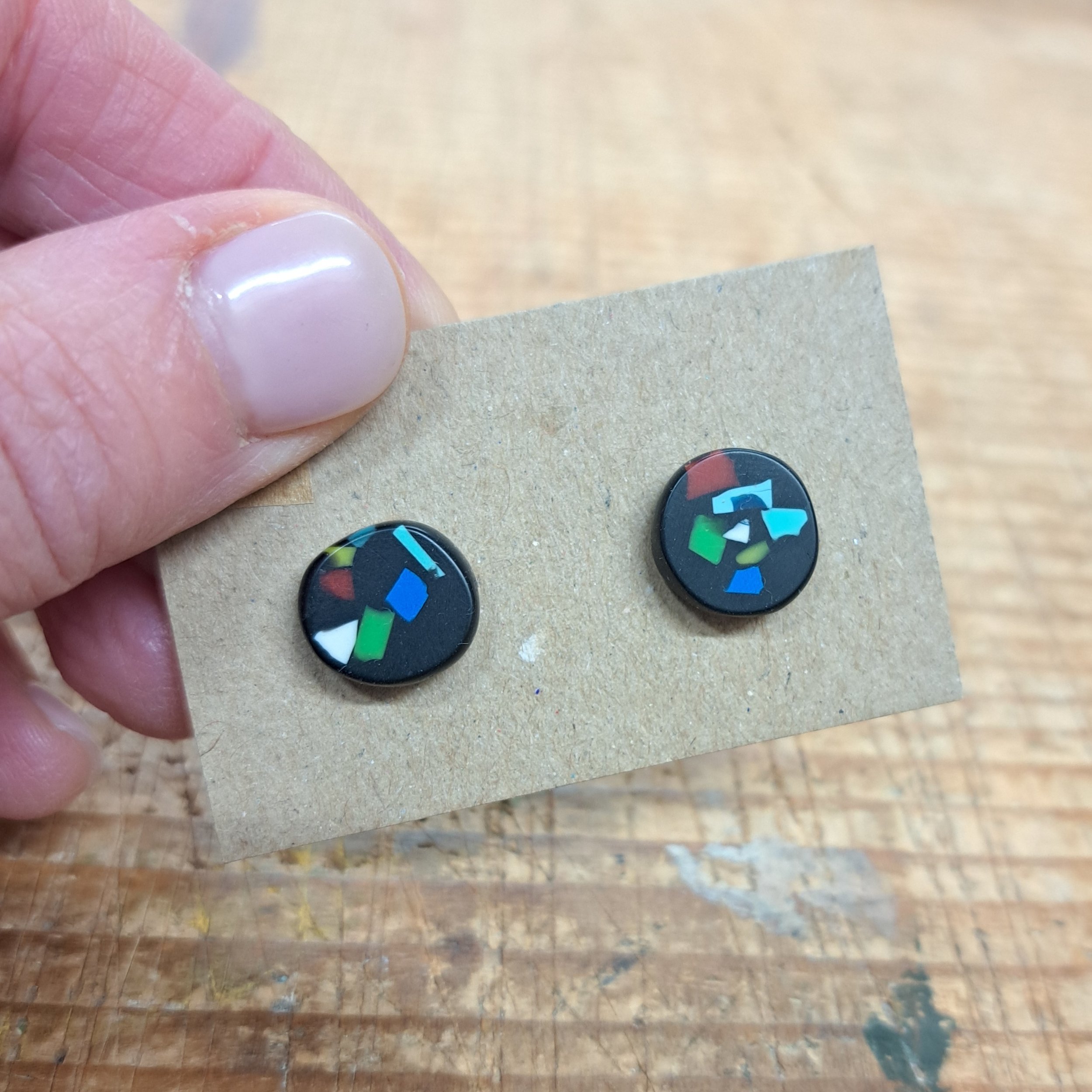 earrings round small stud midnight2.jpg
