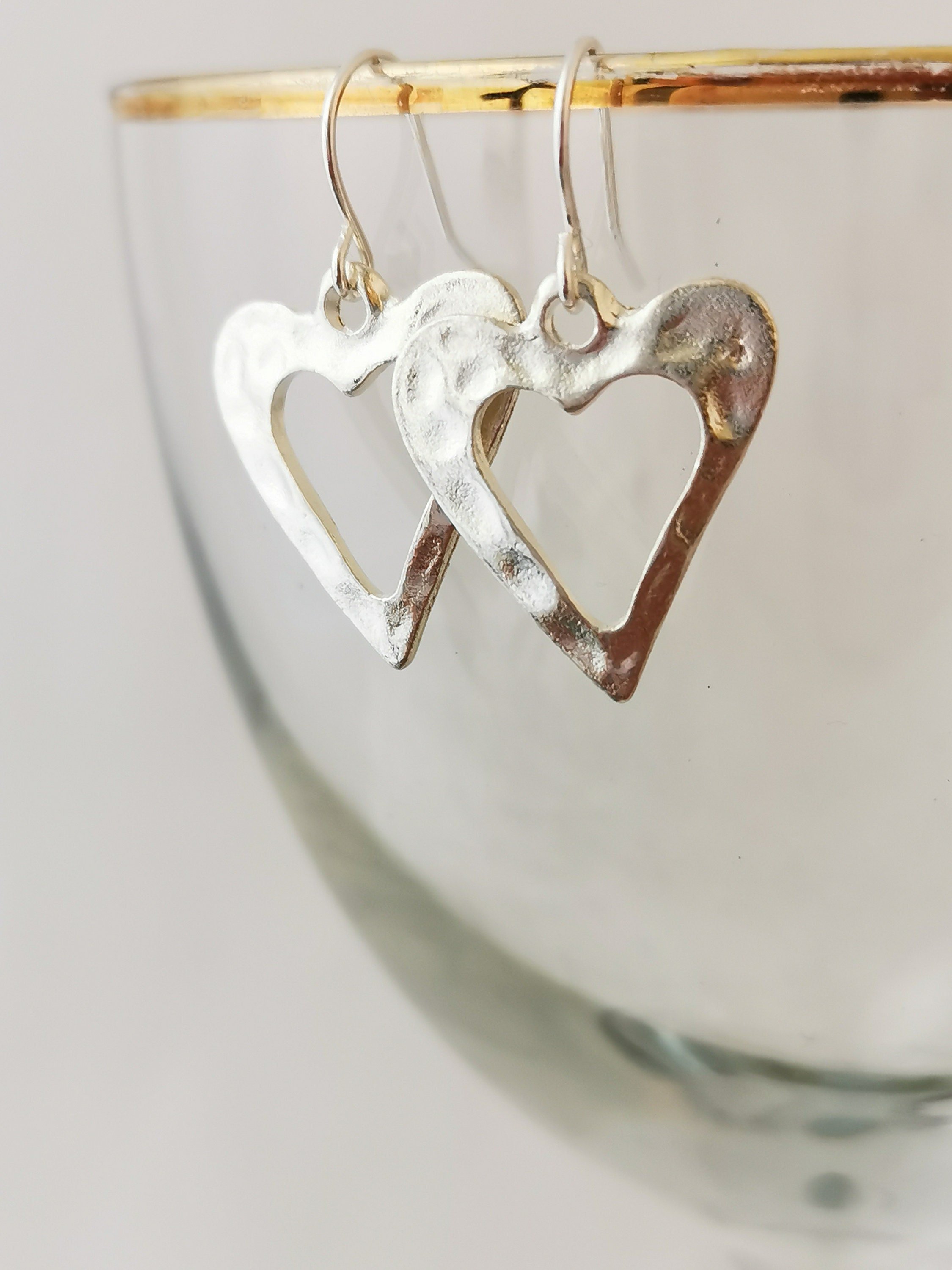 https://i.etsystatic.com/23705887/r/il/46877c/2378333838/il_fullxfull.2378333838_916v.jpg